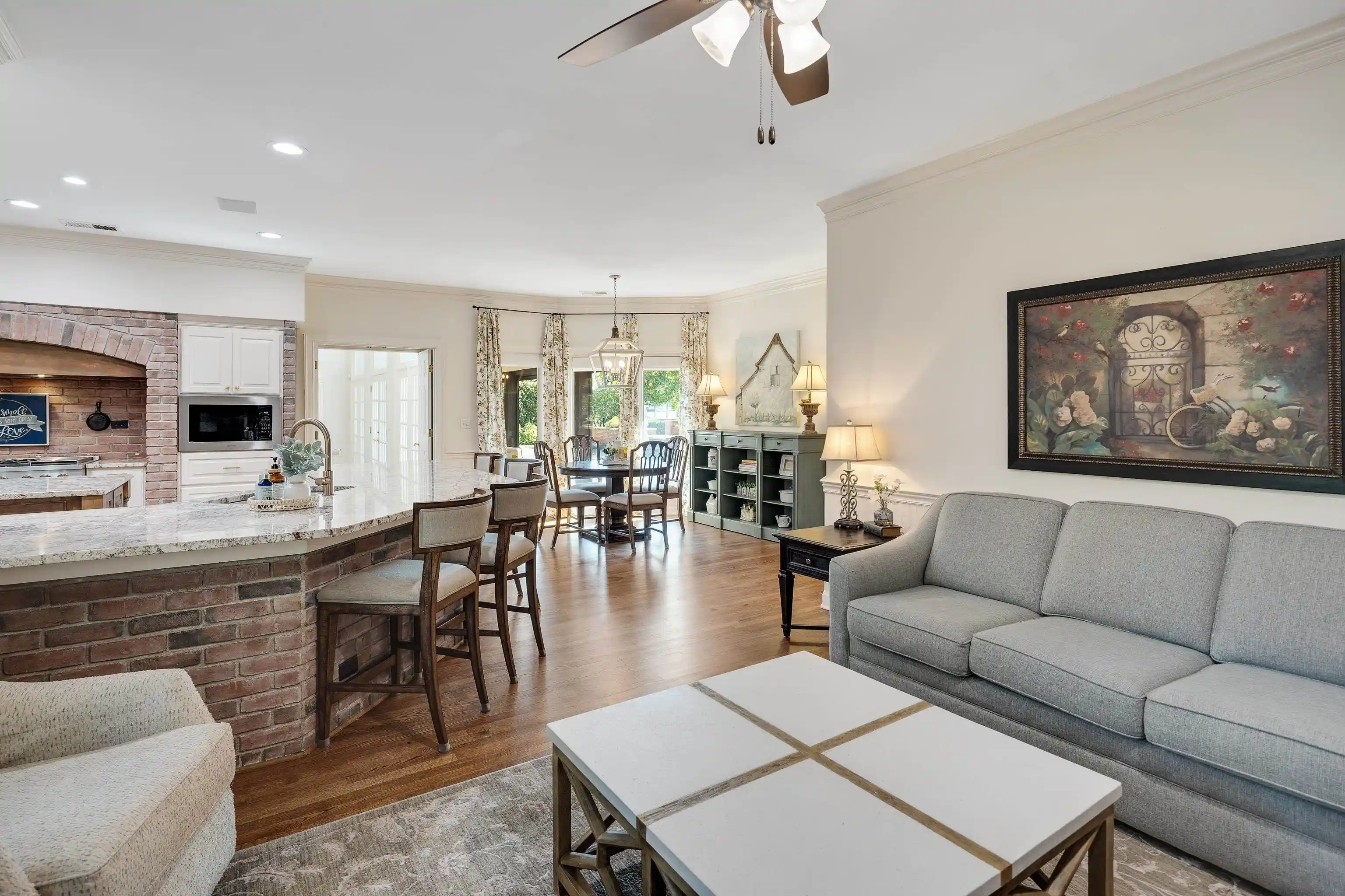 Photo 3 of Mansion for sale at 8675 Classic Dr, Memphis, TN 38125 | MLS# 10230027 | Listing updated on 2026-09-09
