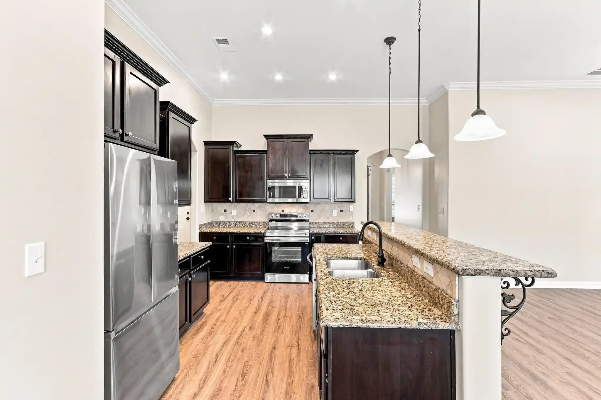 Photo 3 of Single family home for sale at 8522 Woodland Rose Cir, Cordova, TN 38016 | MLS# 10230040 | Listing updated on 2026-09-09