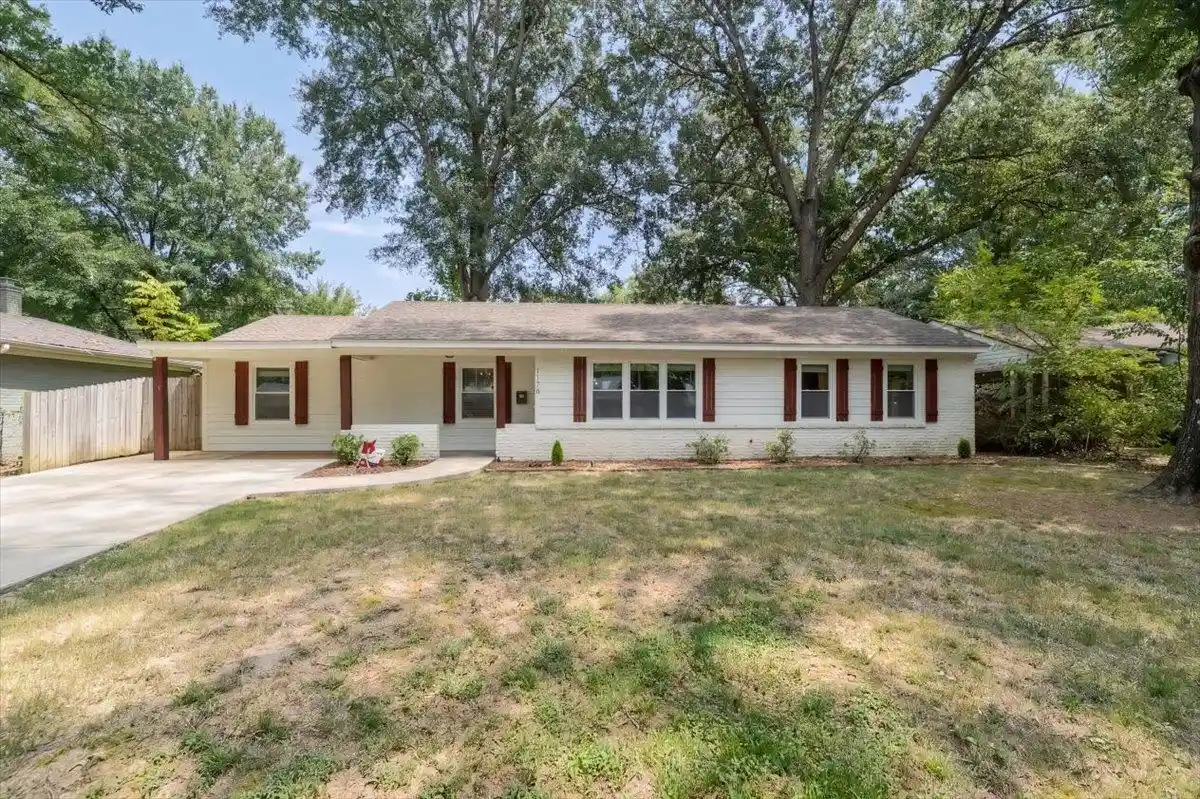 Photo 1 of Single family home for sale at 1170 Dearing St, Memphis, TN 38117 | MLS# 10230041 | Listing updated on 2026-10-06