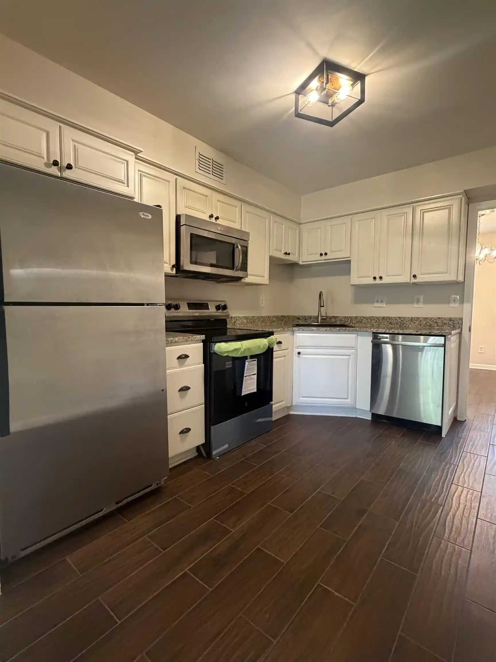 Photo 1 of Townhouse for sale at 443 N Highland St #7, Memphis, TN 38122 | MLS# 10230059 | Listing updated on 2026-10-16
