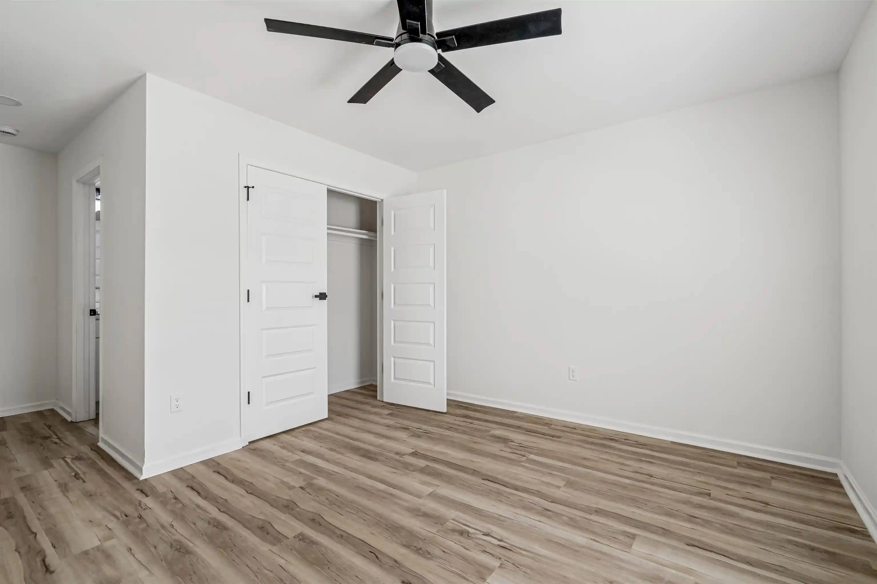 Photo 3 of Single family home for sale at 2994 Grenadier Cv, Memphis, TN 38127 | MLS# 10230064 | Listing updated on 2026-10-05