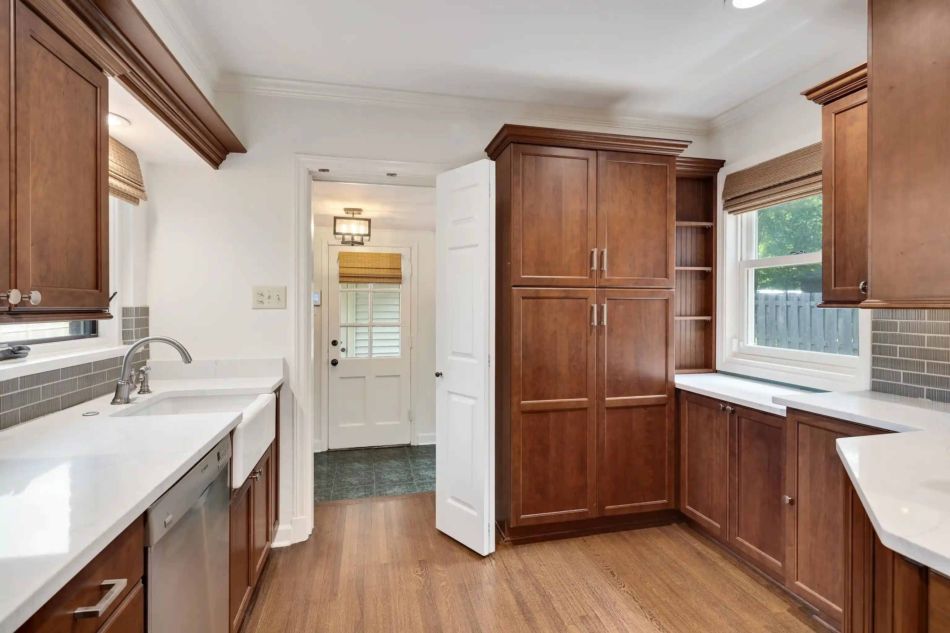 Photo 4 of Single family home for sale at 3793 Northwood Dr, Memphis, TN 38111 | MLS# 10230066 | Listing updated on 2026-09-20