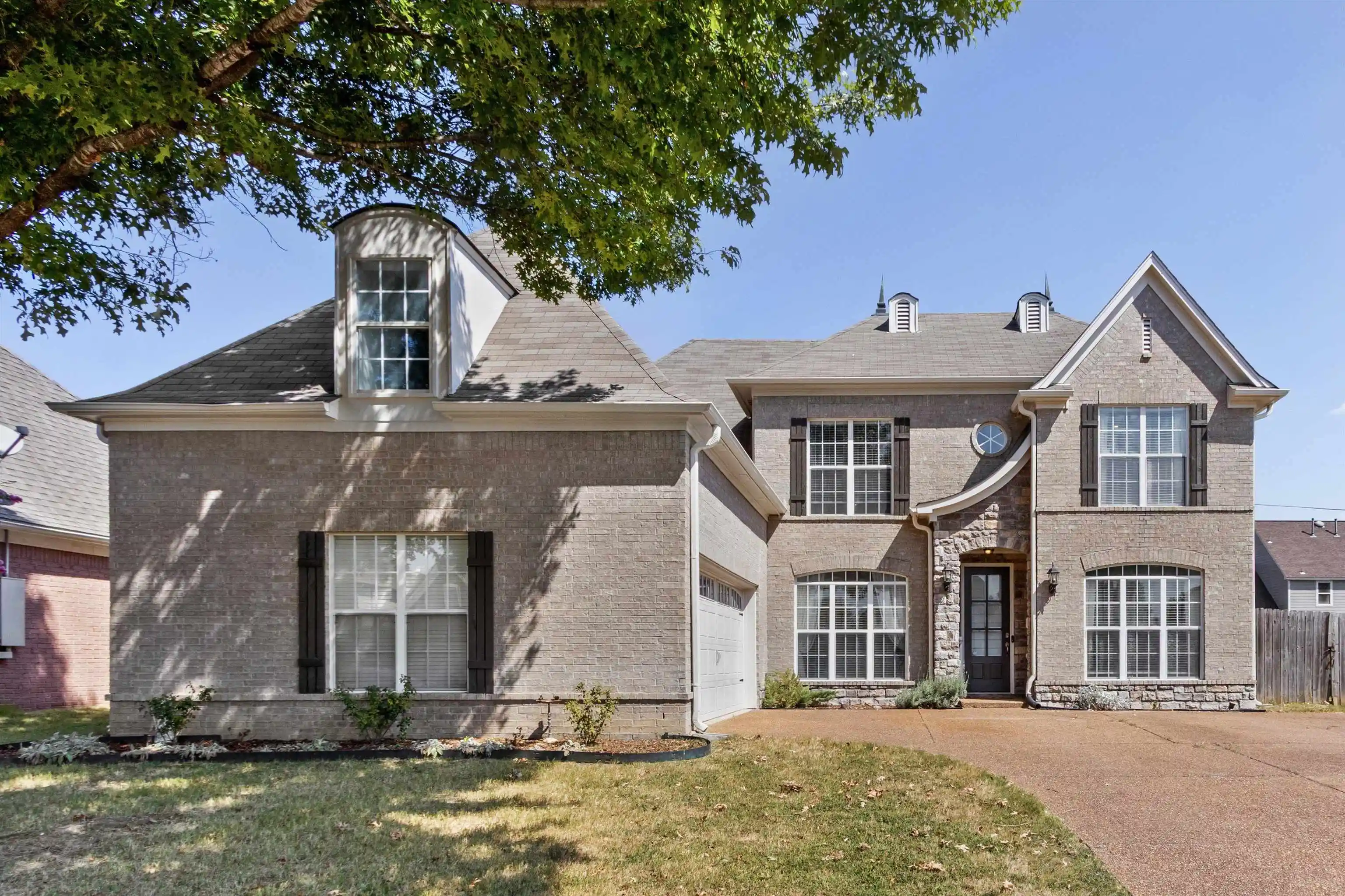 Photo 1 of Single family home for sale at 5048 Sawyer Lake Dr, Bartlett, TN 38002 | MLS# 10230069 | Listing updated on 2026-09-16