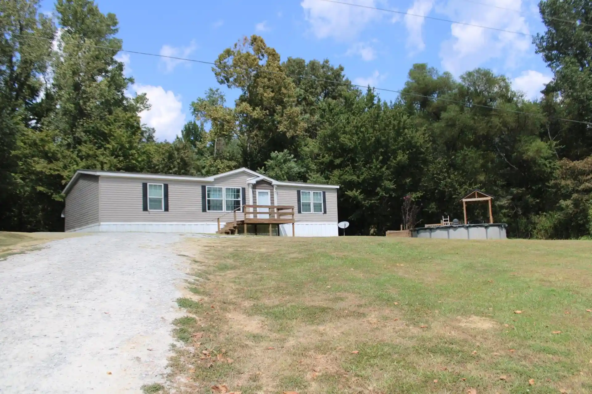 Photo 1 of Single family home for sale at 584 Smithville Rd, Ripley, TN 38063 | MLS# 10230083 | Listing updated on 2026-10-05