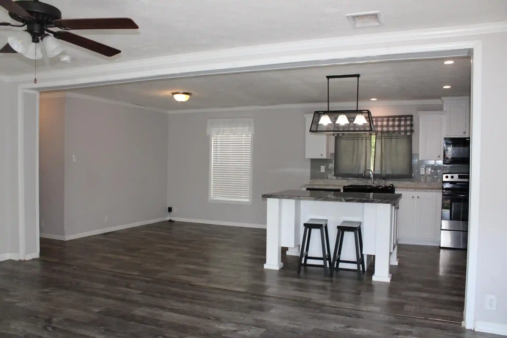 Photo 2 of Single family home for sale at 584 Smithville Rd, Ripley, TN 38063 | MLS# 10230083 | Listing updated on 2026-10-05