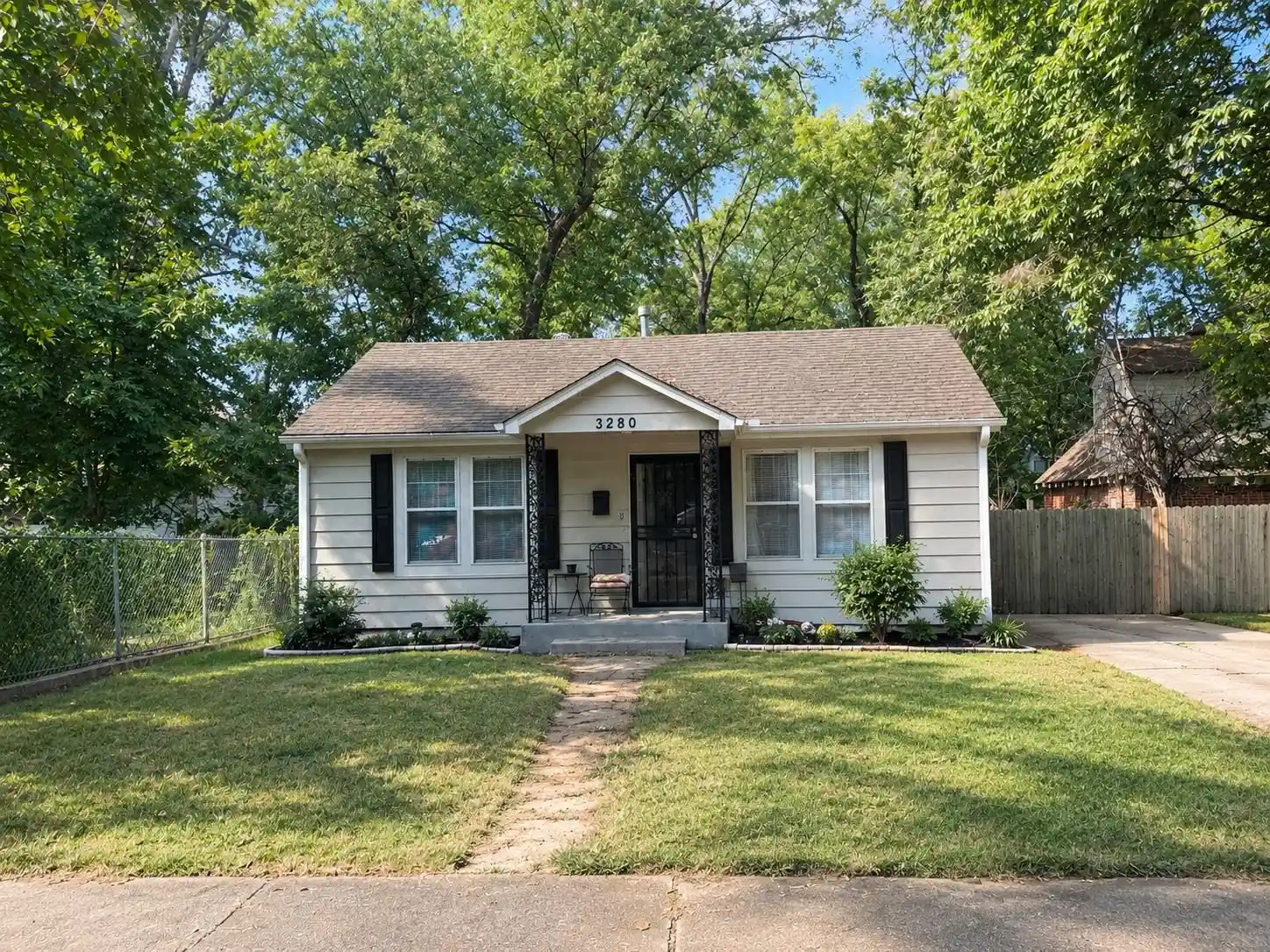 Photo 1 of Single family home for sale at 3280 Carrington Ave, Memphis, TN 38111 | MLS# 10230086 | Listing updated on 2026-09-09