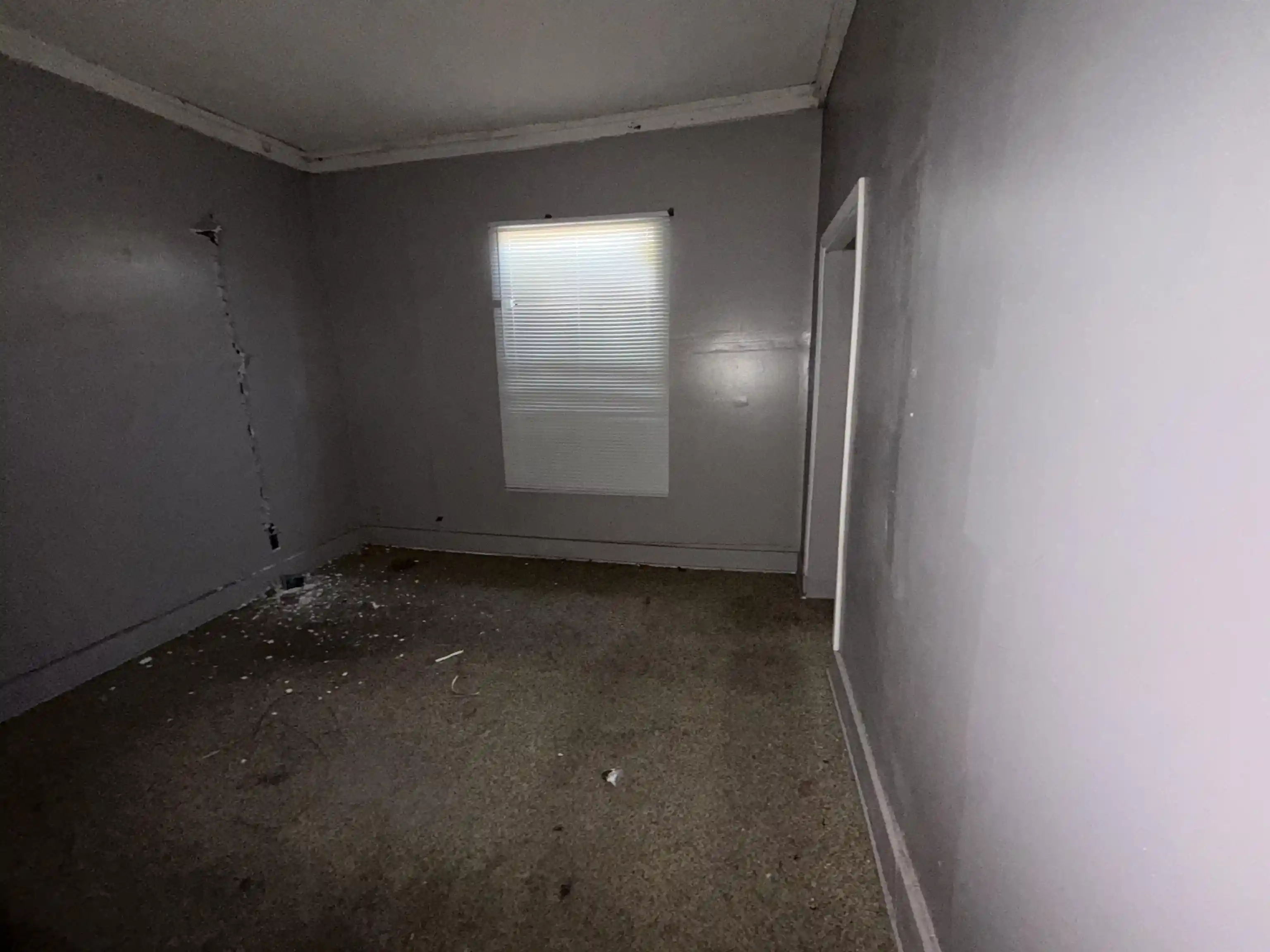 Photo 4 of Single family home for sale at 2481 Peres Ave, Memphis, TN 38108 | MLS# 10230094 | Listing updated on 2026-09-09