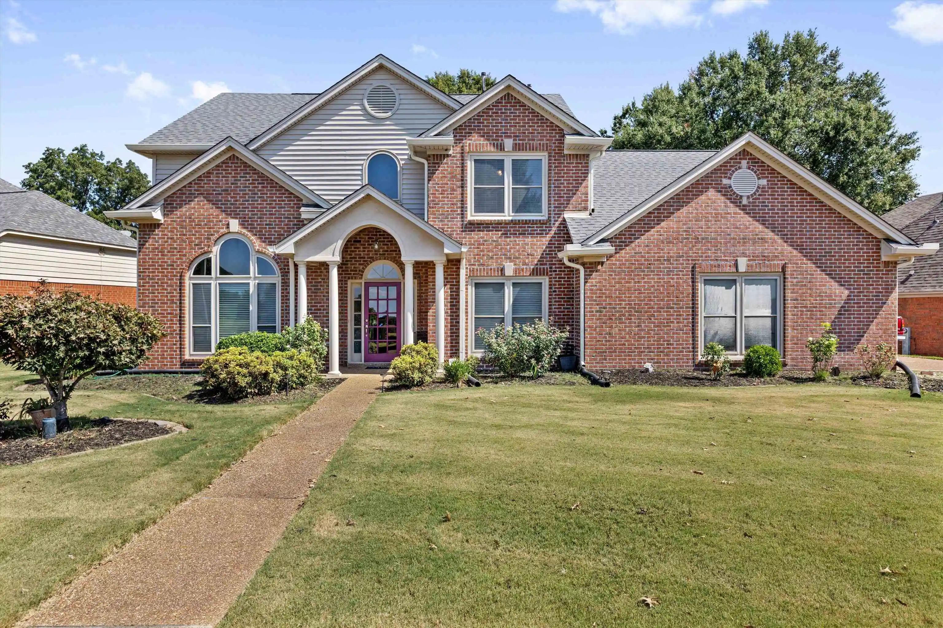 Photo 1 of Single family home for sale at 6772 Stonetrace Dr, Bartlett, TN 38135 | MLS# 10230098 | Listing updated on 2026-09-18