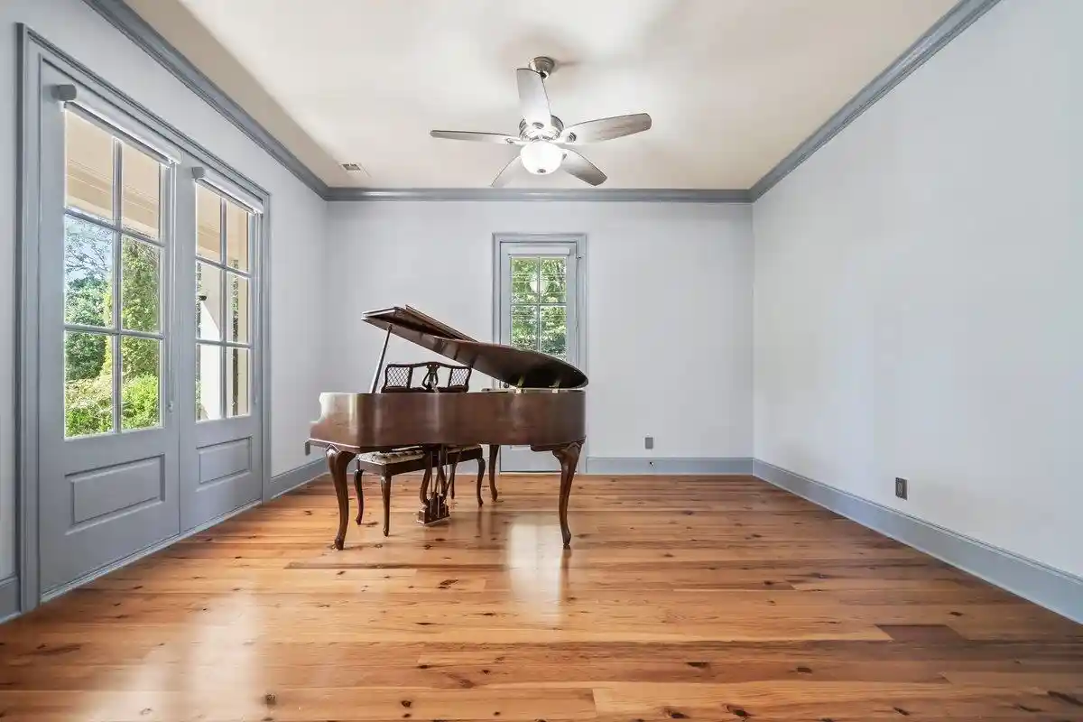 Photo 2 of Single family home for sale at 25 Lafayette Cv, Rossville, TN 38066 | MLS# 10230104 | Listing updated on 2026-09-28