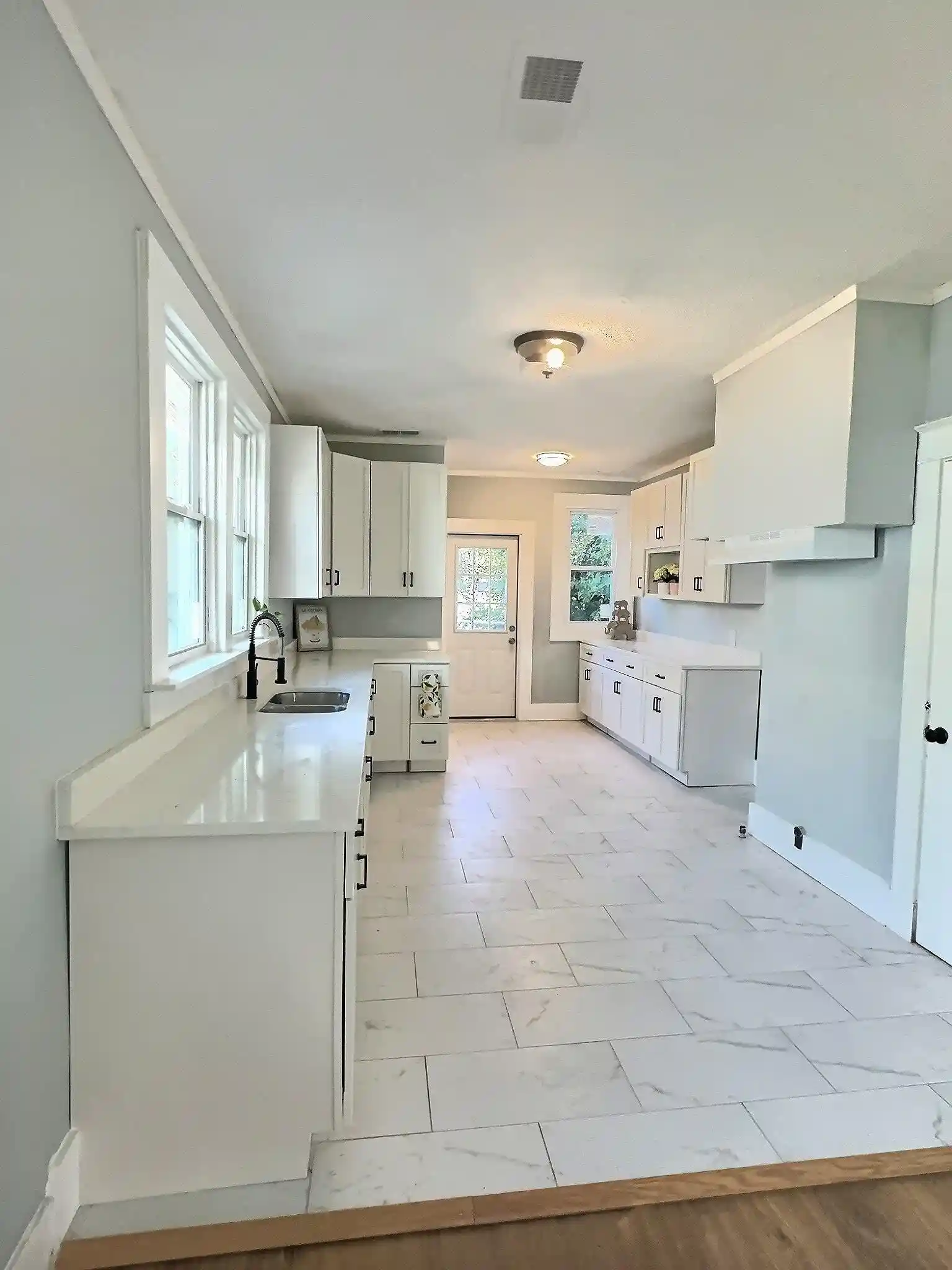 Photo 3 of Single family home for sale at 1824 Kendale Ave, Memphis, TN 38114 | MLS# 10230121 | Listing updated on 2026-09-10