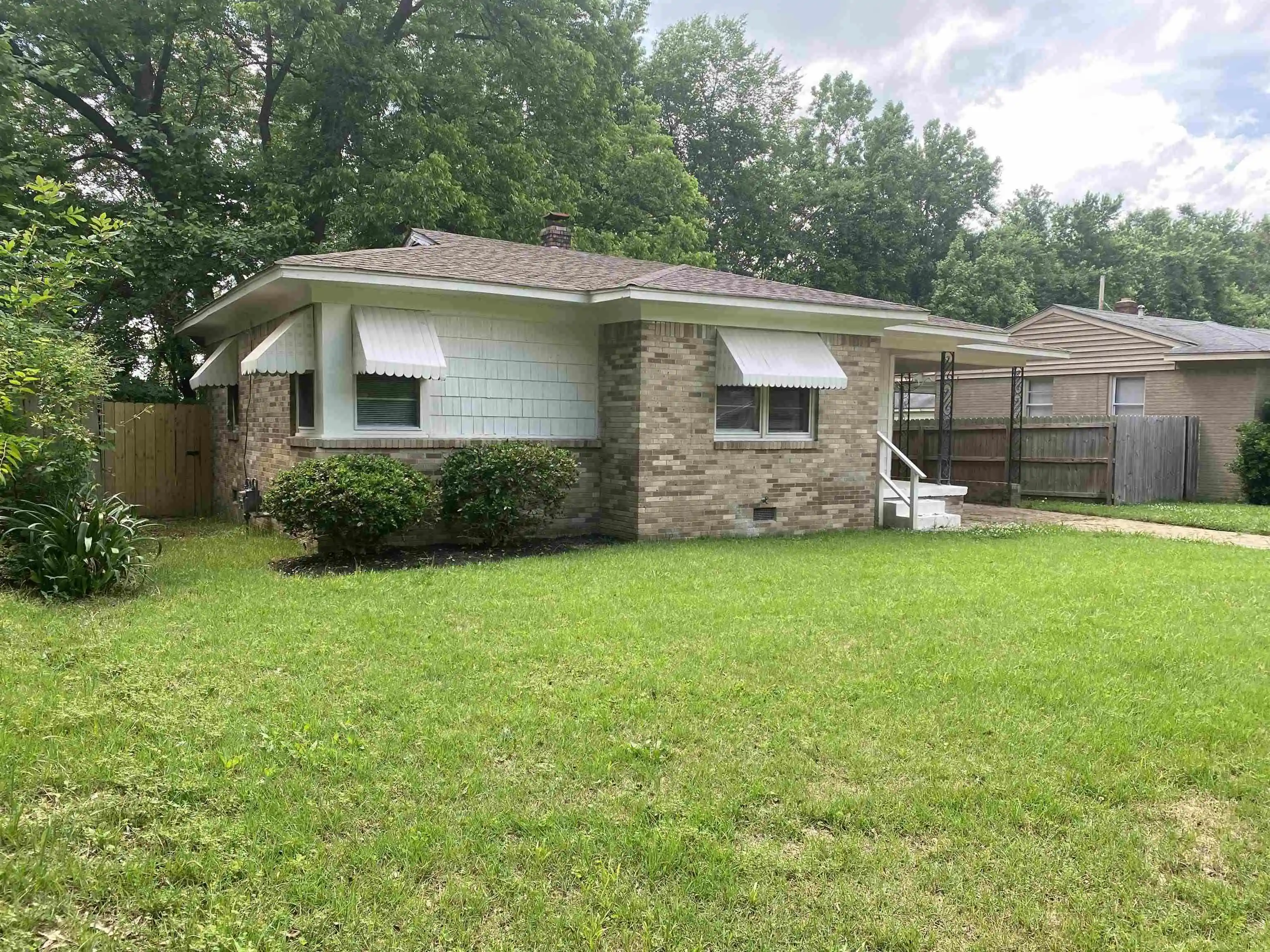 Photo 1 of Single family home for sale at 2705 Mcmurray St, Memphis, TN 38118 | MLS# 10230122 | Listing updated on 2026-09-10