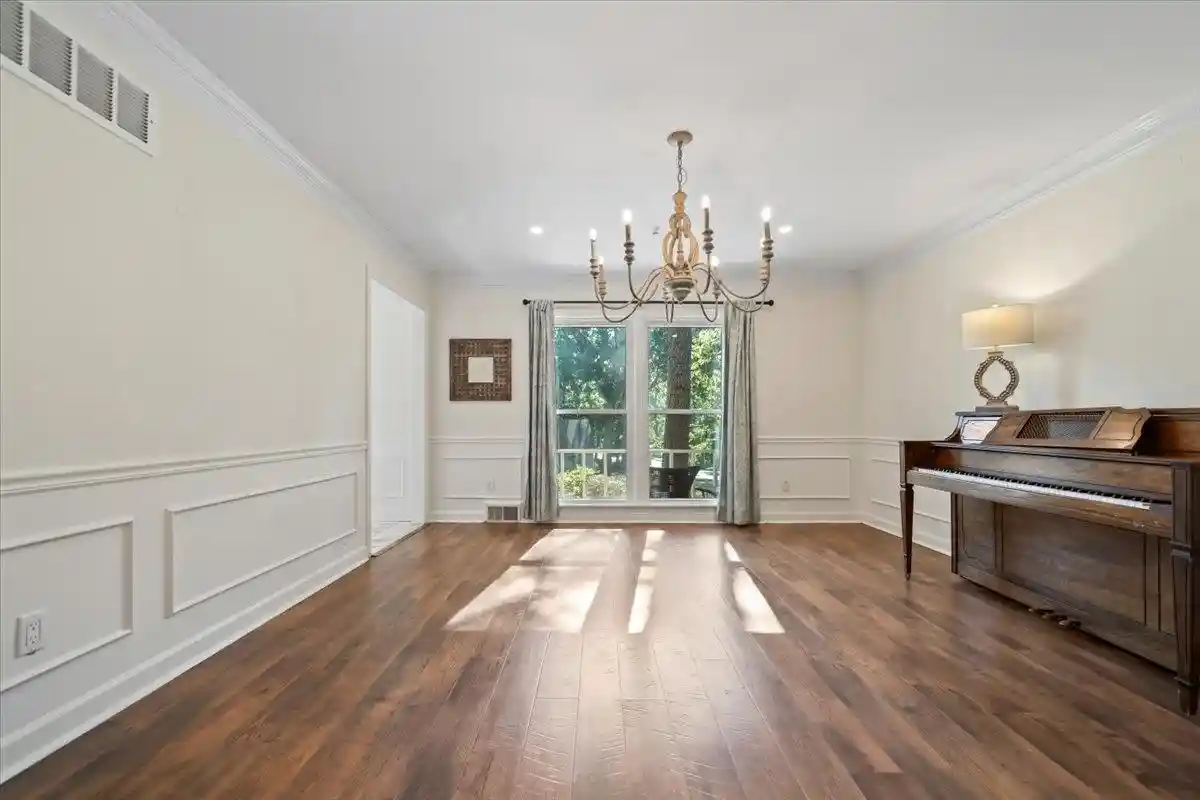Photo 2 of Single family home for sale at 2399 Dogwood Trl Dr, Germantown, TN 38139 | MLS# 10230135 | Listing updated on 2026-09-15