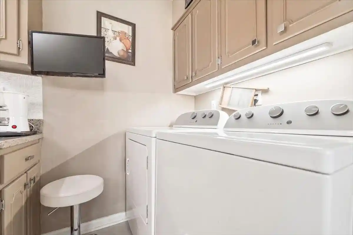 Photo 2 of Townhouse for sale at 855 S Yates Rd #3, Memphis, TN 38120 | MLS# 10230165 | Listing updated on 2026-09-11