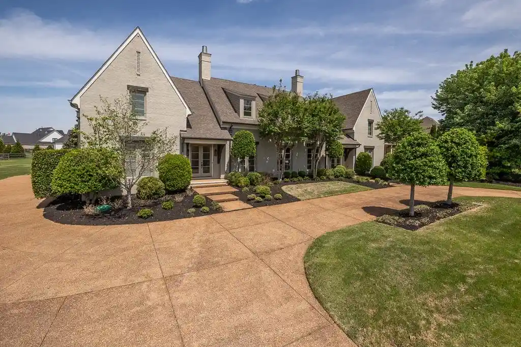 Photo 1 of Single family home for sale at 105 Loyde Ln, Piperton, TN 38017 | MLS# 10230172 | Listing updated on 2026-09-17