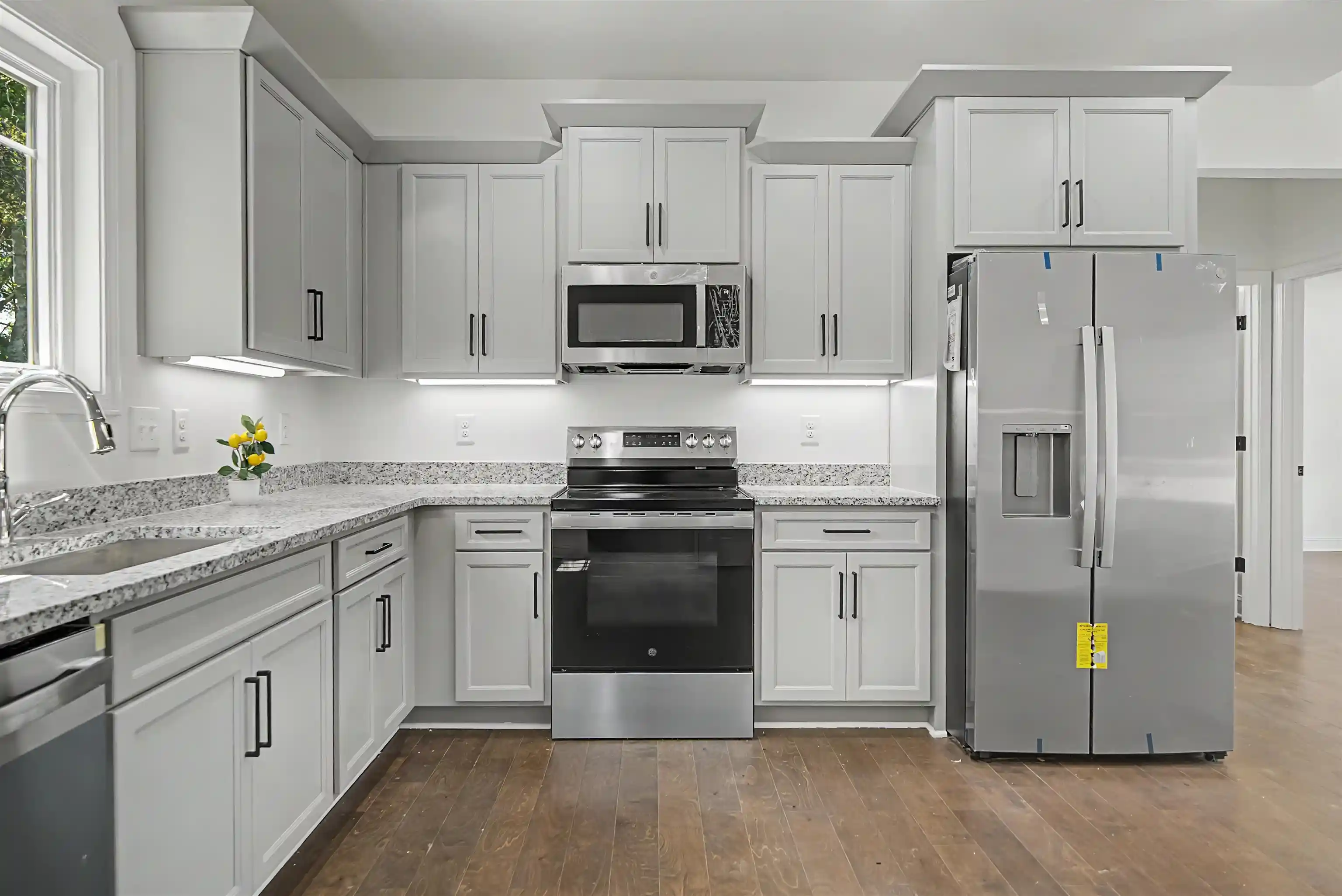 Photo 2 of Single family home for sale at 85 Temple Cv, Savannah, TN 38372 | MLS# 10230177 | Listing updated on 2026-09-10