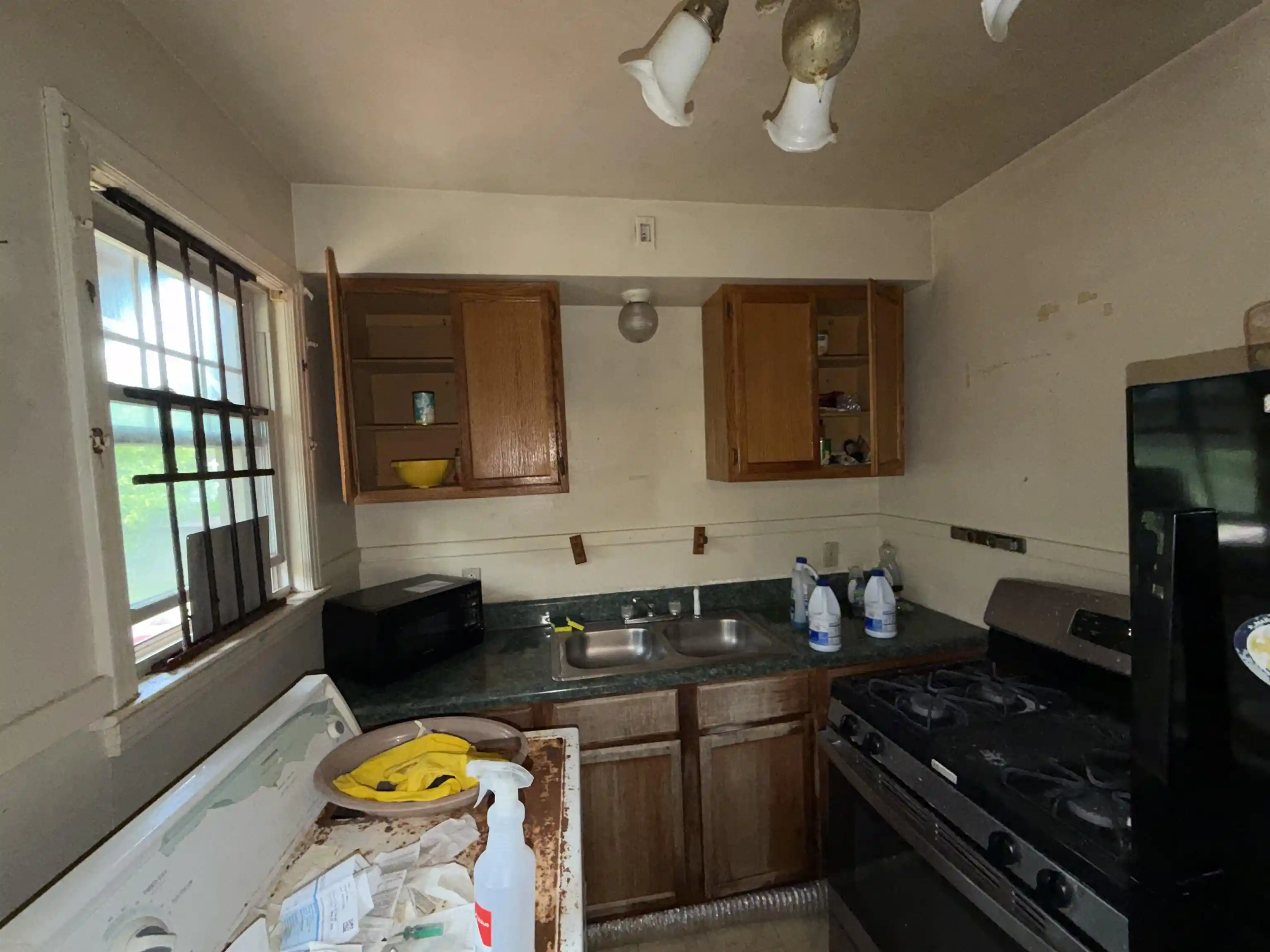 Photo 3 of Single family home for sale at 3101 St Charles Dr, Memphis, TN 38127 | MLS# 10230179 | Listing updated on 2026-09-29