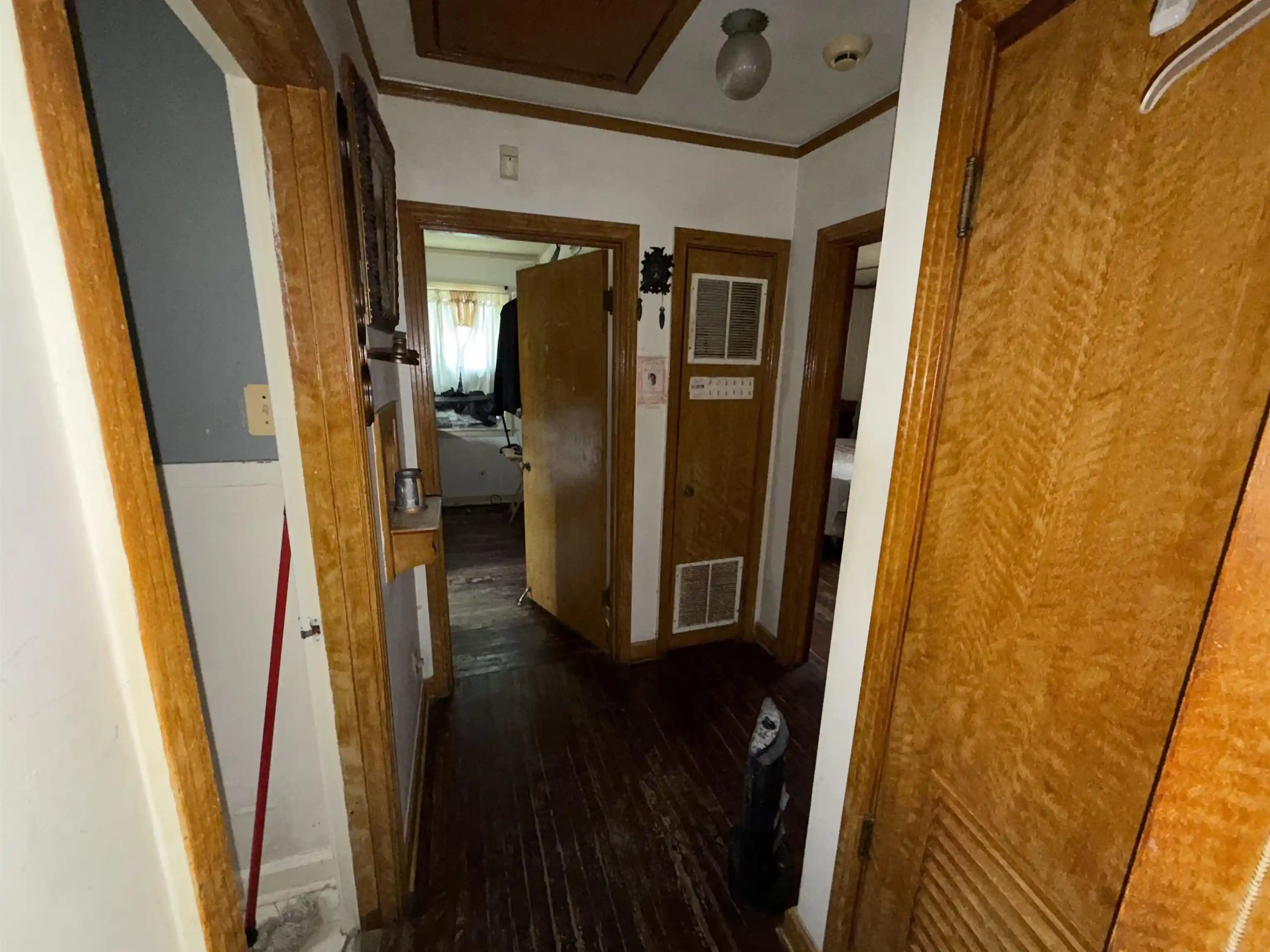 Photo 4 of Single family home for sale at 3101 St Charles Dr, Memphis, TN 38127 | MLS# 10230179 | Listing updated on 2026-09-29