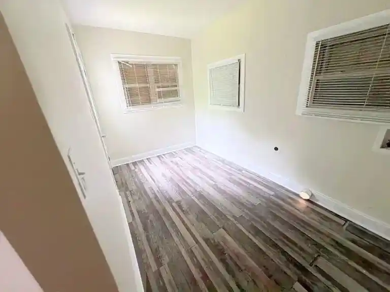 Photo 2 of Single family home for sale at 994 N 7th Street, Memphis, TN 38107 | MLS# 10230186 | Listing updated on 2026-09-10