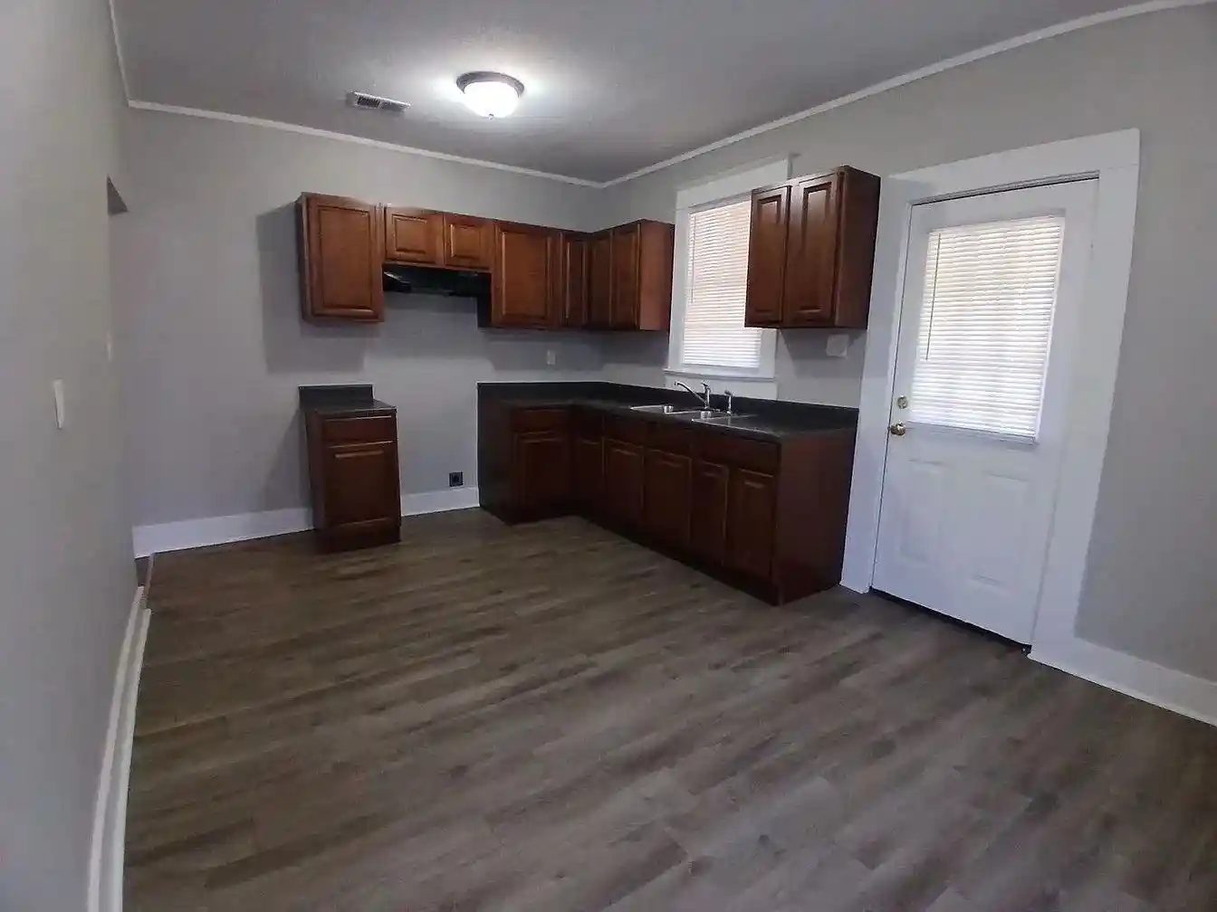 Photo 2 of House for sale at 3219 Choctaw Ave, Memphis, TN 38111 | MLS# 10230187 | Listing updated on 2026-09-10