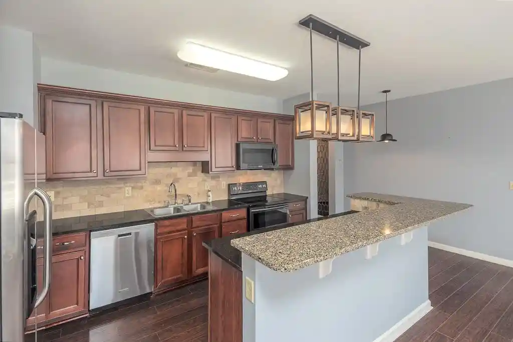 Photo 3 of Condo for sale at 721 Litty Ct #201, Memphis, TN 38103 | MLS# 10230190 | Listing updated on 2026-09-10