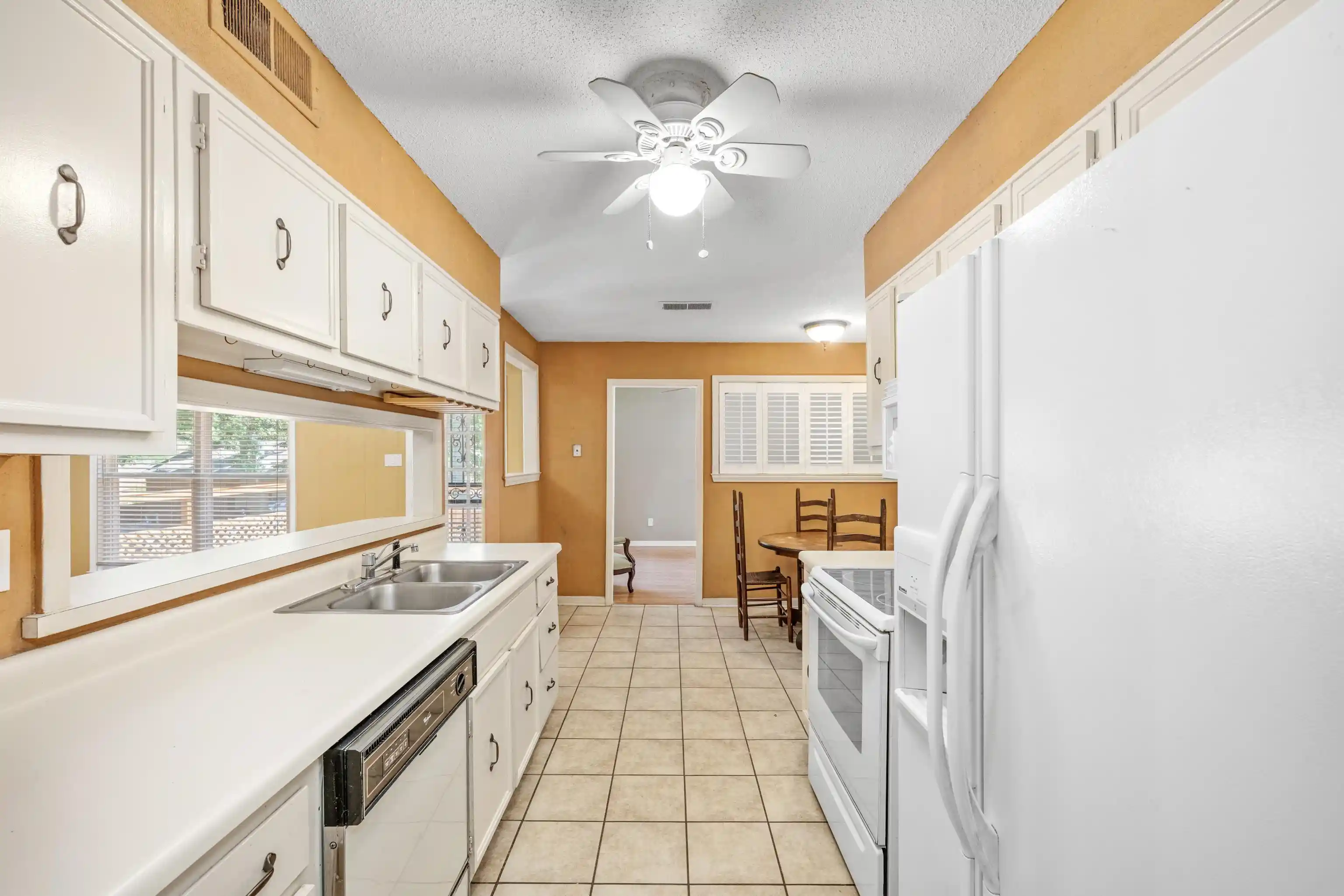 Photo 3 of Single family home for sale at 3218 Sycamore View Dr, Bartlett, TN 38134 | MLS# 10230197 | Listing updated on 2026-09-11