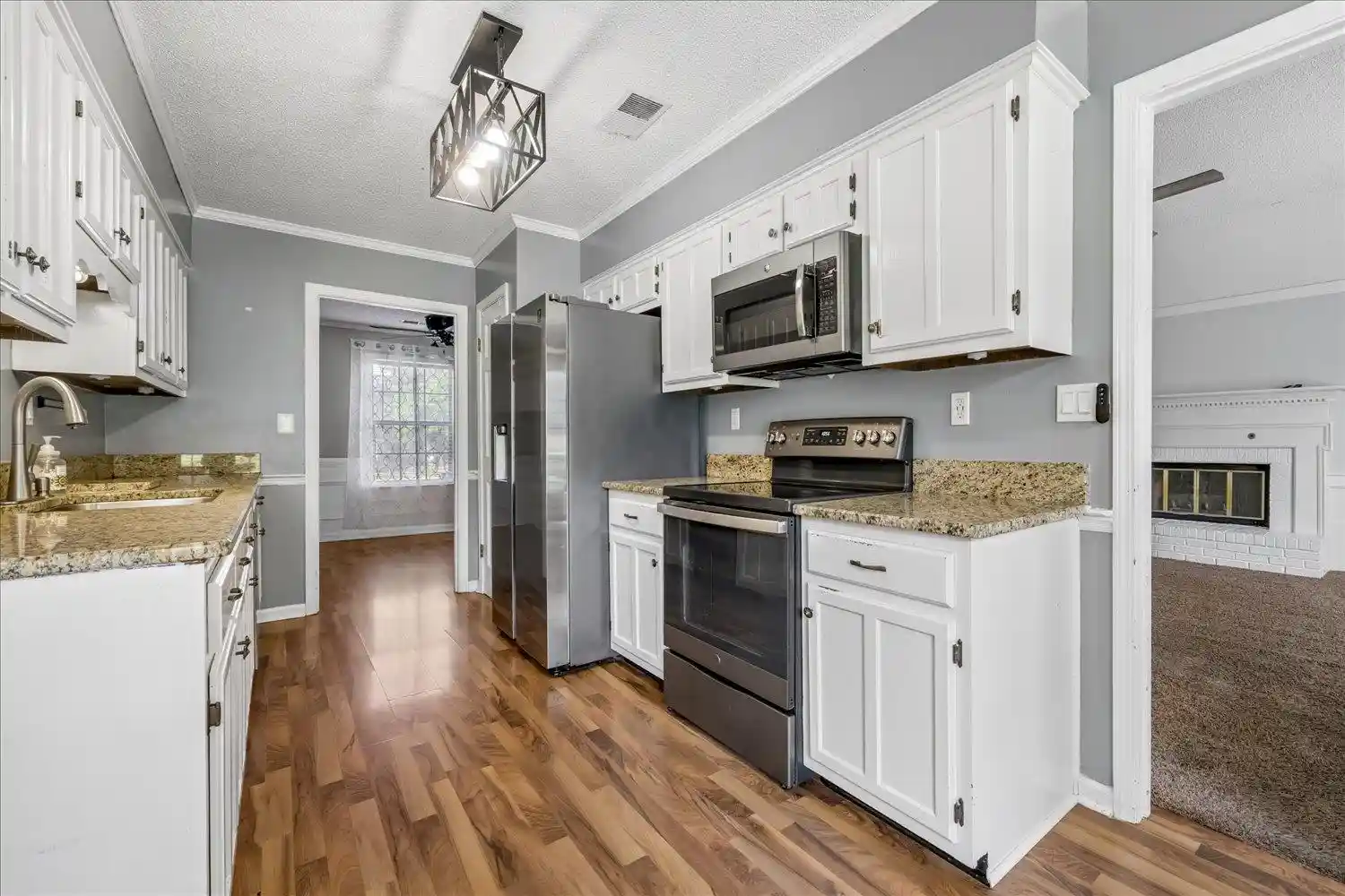 Photo 4 of Sale Pending at 3514 Countryhill Dr, Bartlett, TN 38135 | MLS# 10230230 | Listing updated on 2026-09-15
