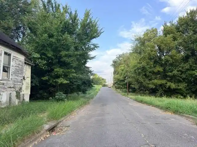 Photo 3 of Single family home for sale at 953 Clack Pl, Memphis, TN 38126 | MLS# 10230235 | Listing updated on 2026-09-16