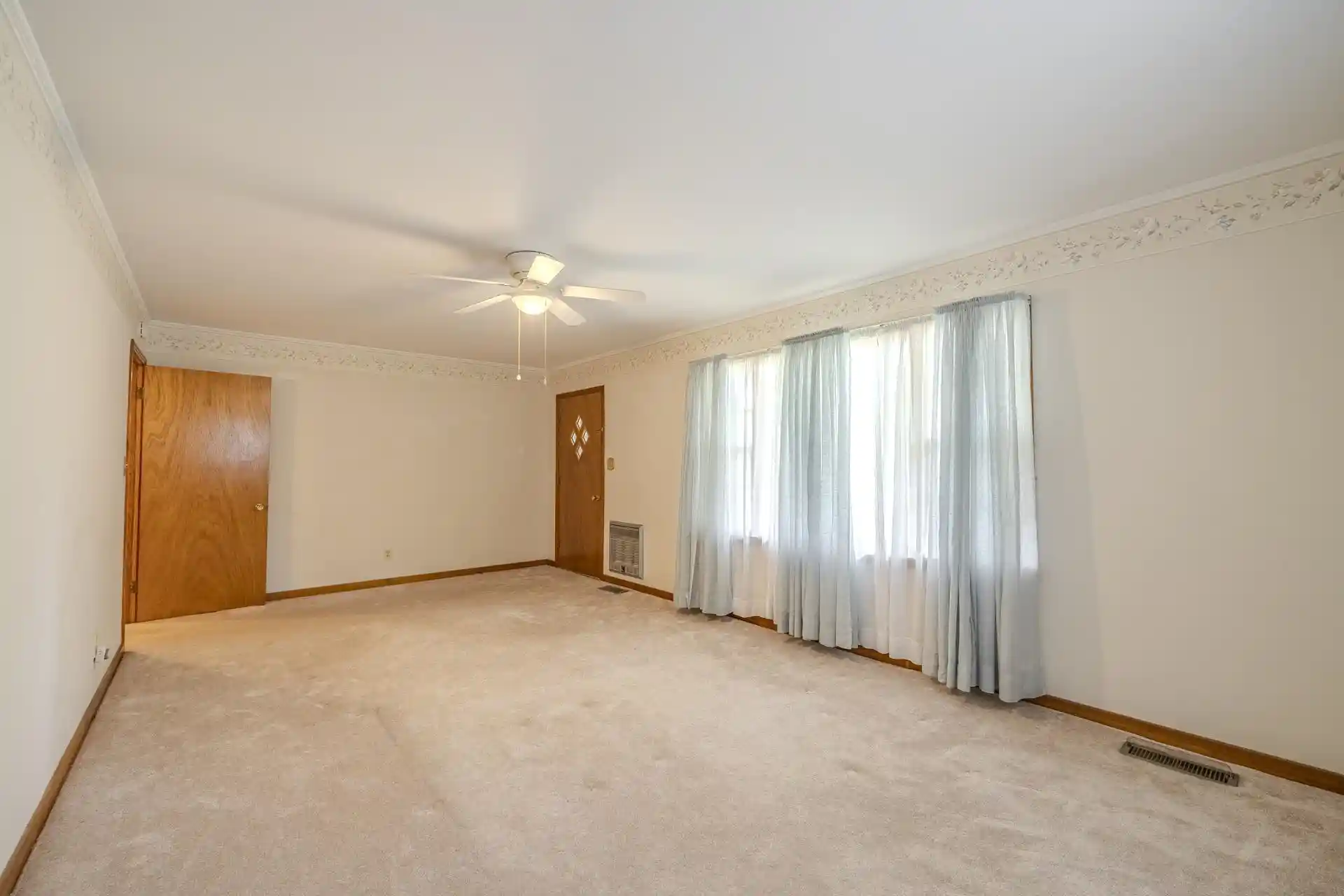 Photo 2 of Single family home for sale at 505 Harbert Dr, Savannah, TN 38372 | MLS# 10230242 | Listing updated on 2026-09-11