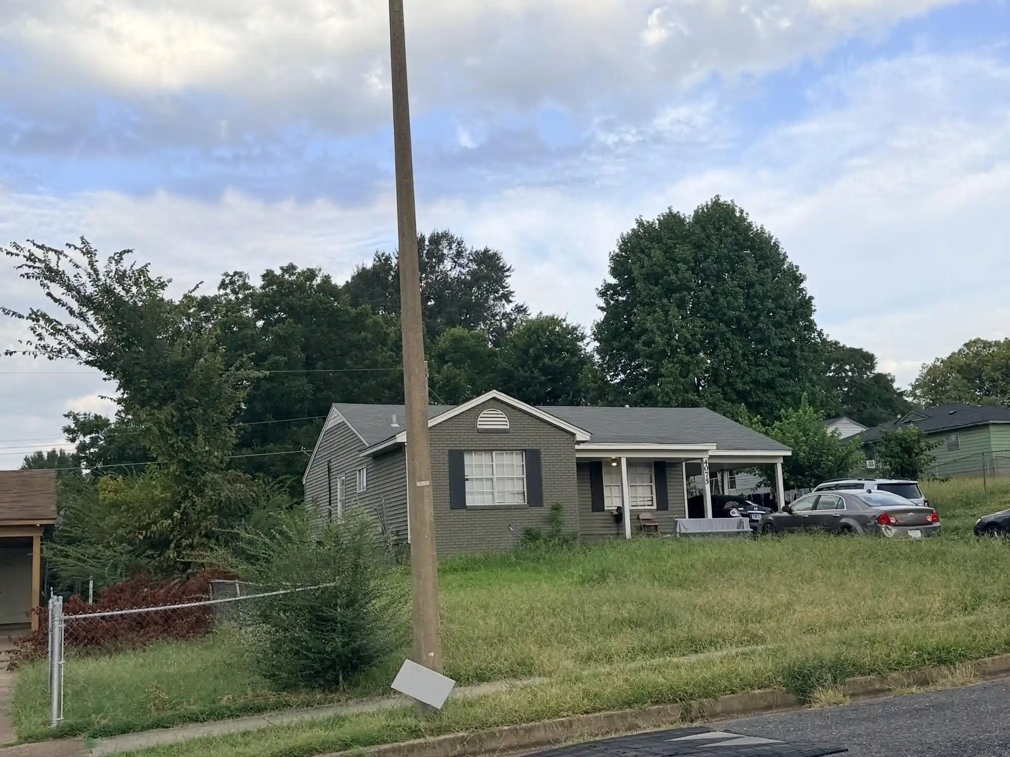 Photo 2 of Single family home for sale at 4075 Westmont St, Memphis, TN 38109 | MLS# 10230246 | Listing updated on 2026-09-11