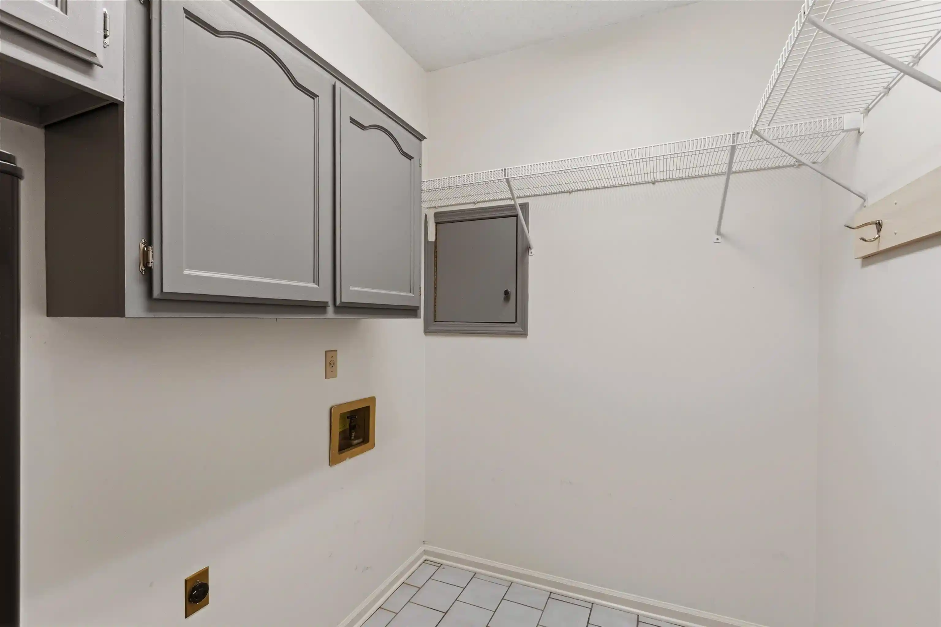 Photo 3 of Single family home for sale at 3851 Davies Manor Dr, Bartlett, TN 38133 | MLS# 10230267 | Listing updated on 2026-09-14