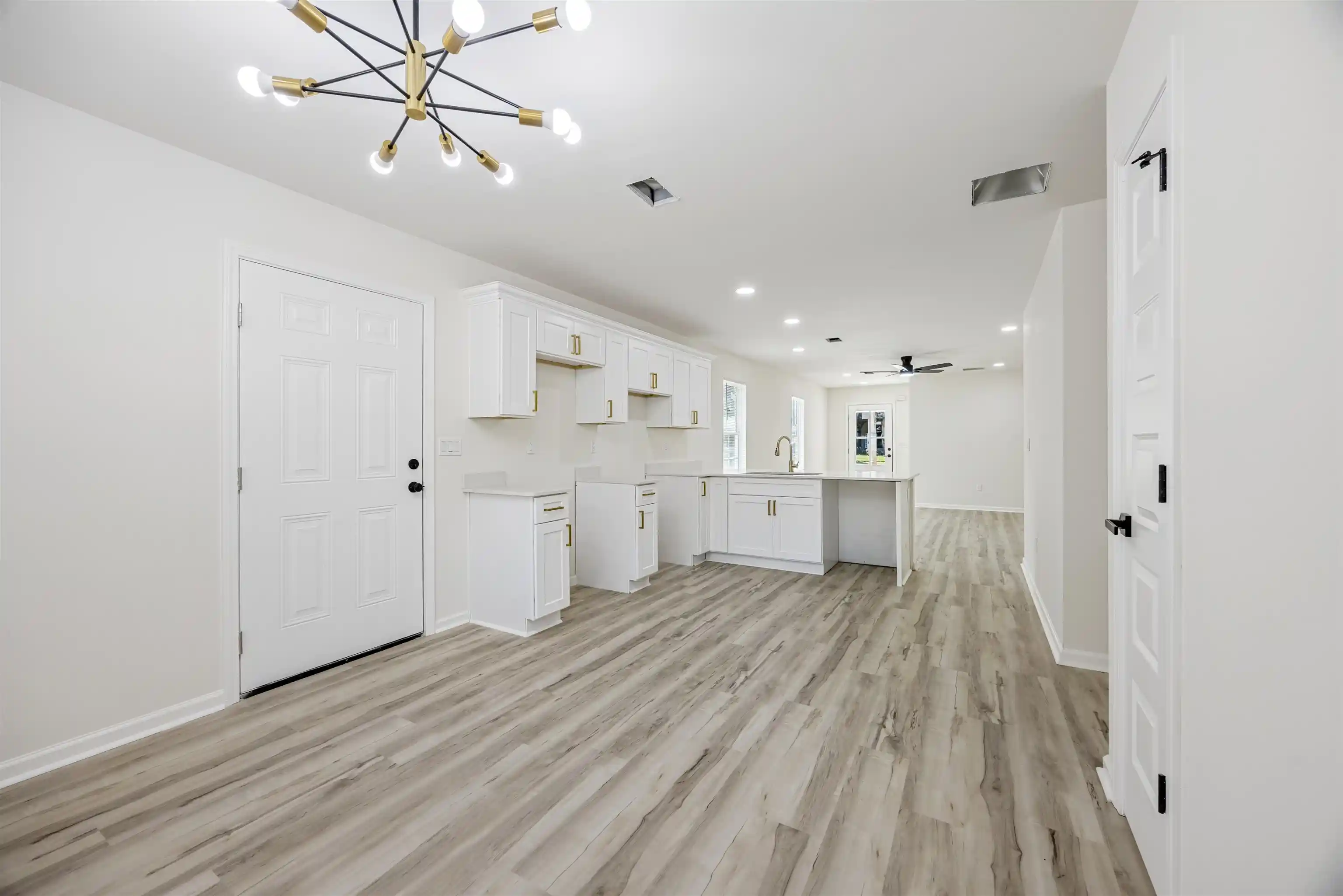 Photo 3 of Single family home for sale at 3366 Guernsey Ave, Memphis, TN 38122 | MLS# 10230271 | Listing updated on 2026-09-14