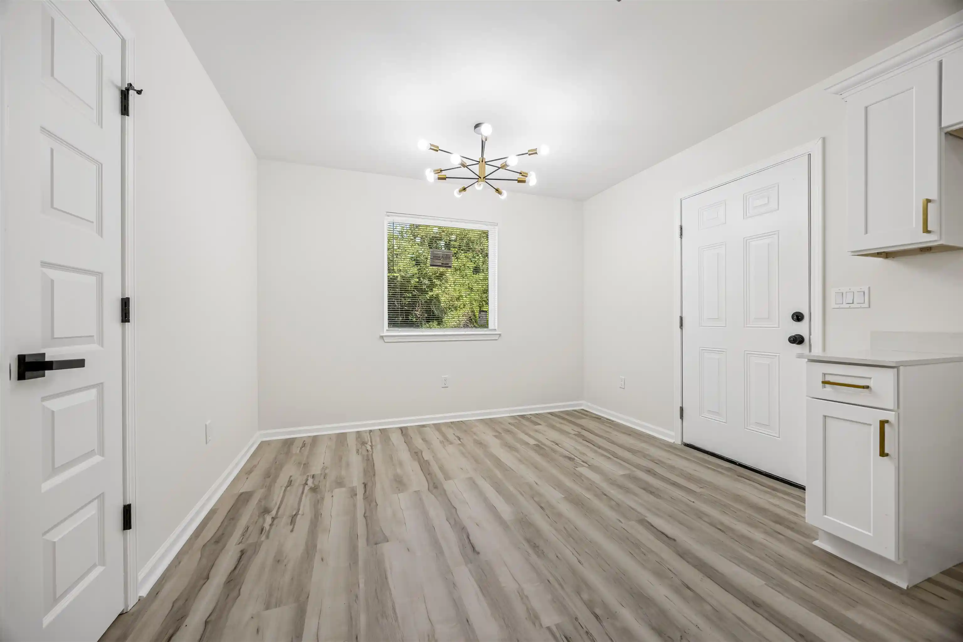 Photo 4 of Single family home for sale at 3366 Guernsey Ave, Memphis, TN 38122 | MLS# 10230271 | Listing updated on 2026-09-14