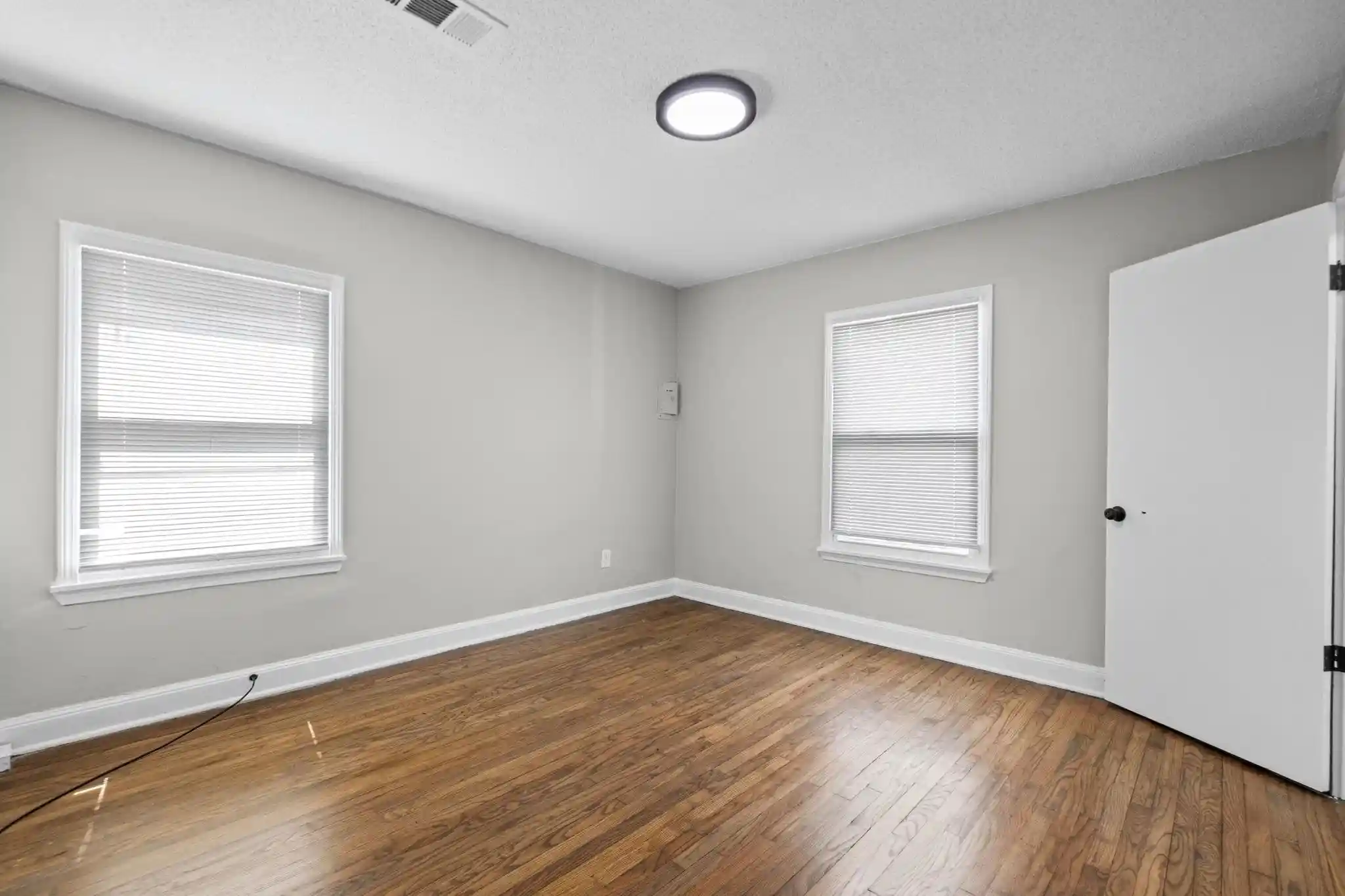 Photo 28 of Multi family home for sale at 658 Hillcrest St, Memphis, TN 38112 | MLS# 10230272 | Listing updated on 2026-09-11