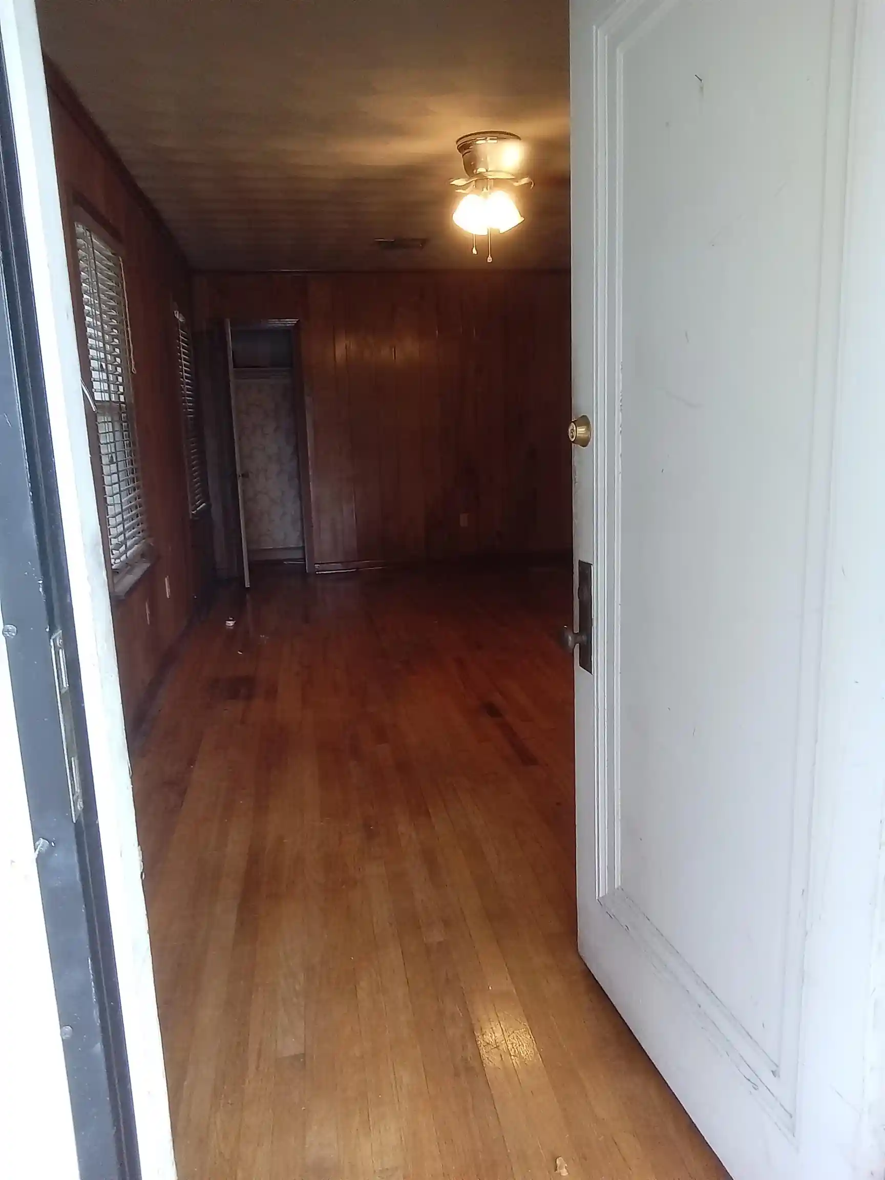 Photo 3 of Sale Pending at 1389 Salem St, Memphis, TN 38122 | MLS# 10230288 | Listing updated on 2026-09-17