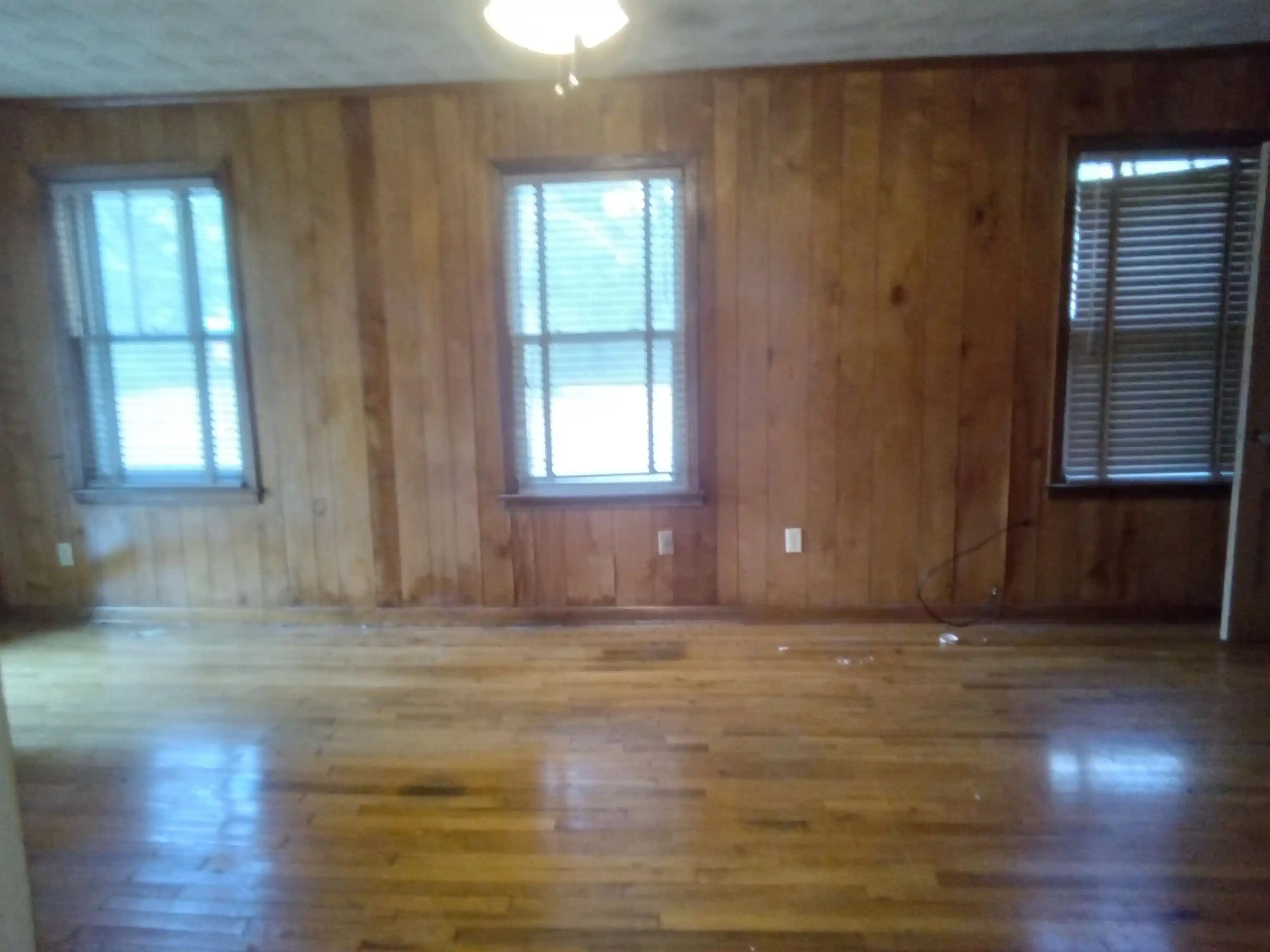 Photo 4 of Sale Pending at 1389 Salem St, Memphis, TN 38122 | MLS# 10230288 | Listing updated on 2026-09-17