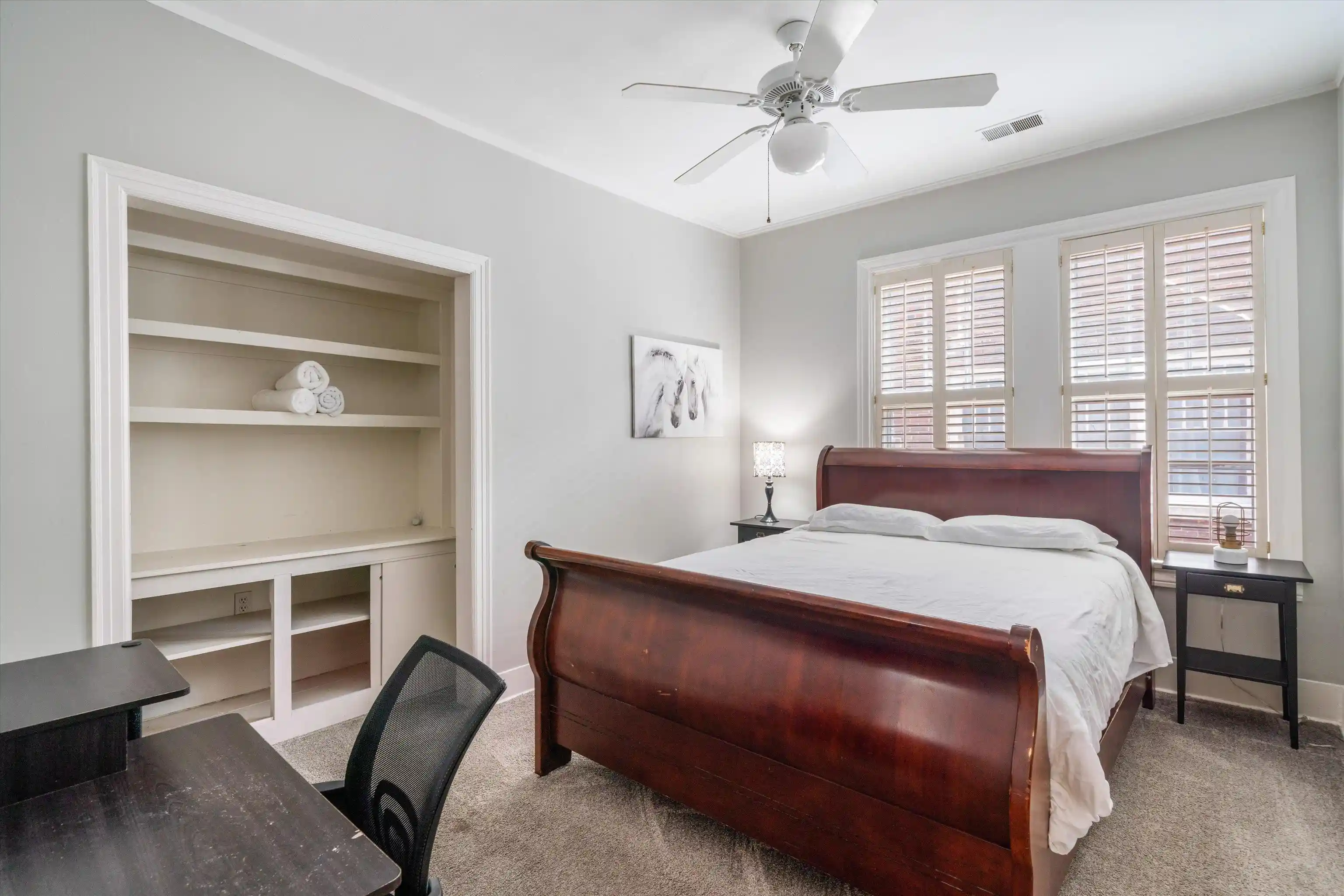 Photo 2 of Single family home for sale at 328 N Mclean Blvd, Memphis, TN 38112 | MLS# 10230289 | Listing updated on 2026-09-11