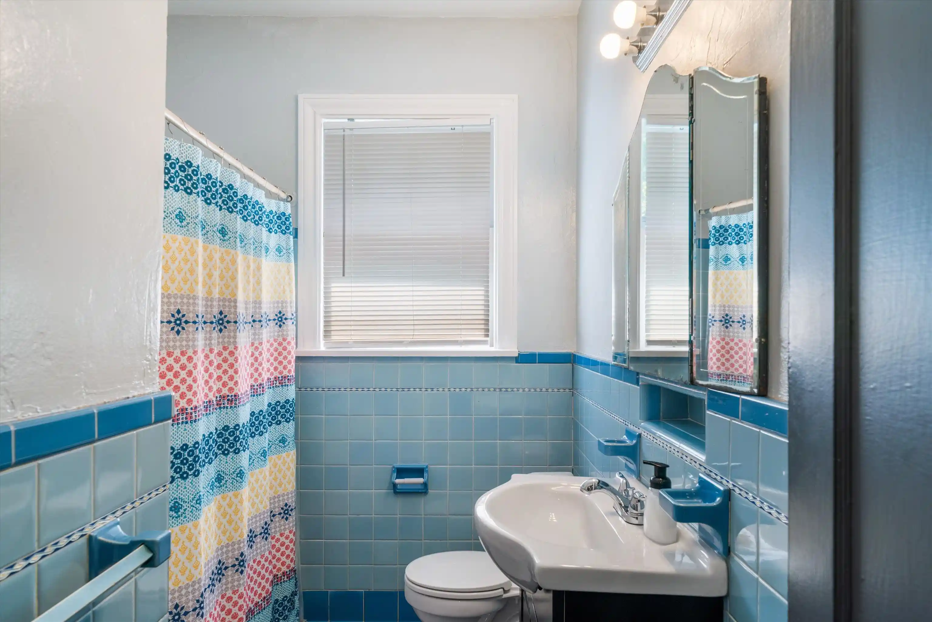 Photo 3 of Single family home for sale at 328 N Mclean Blvd, Memphis, TN 38112 | MLS# 10230289 | Listing updated on 2026-09-11