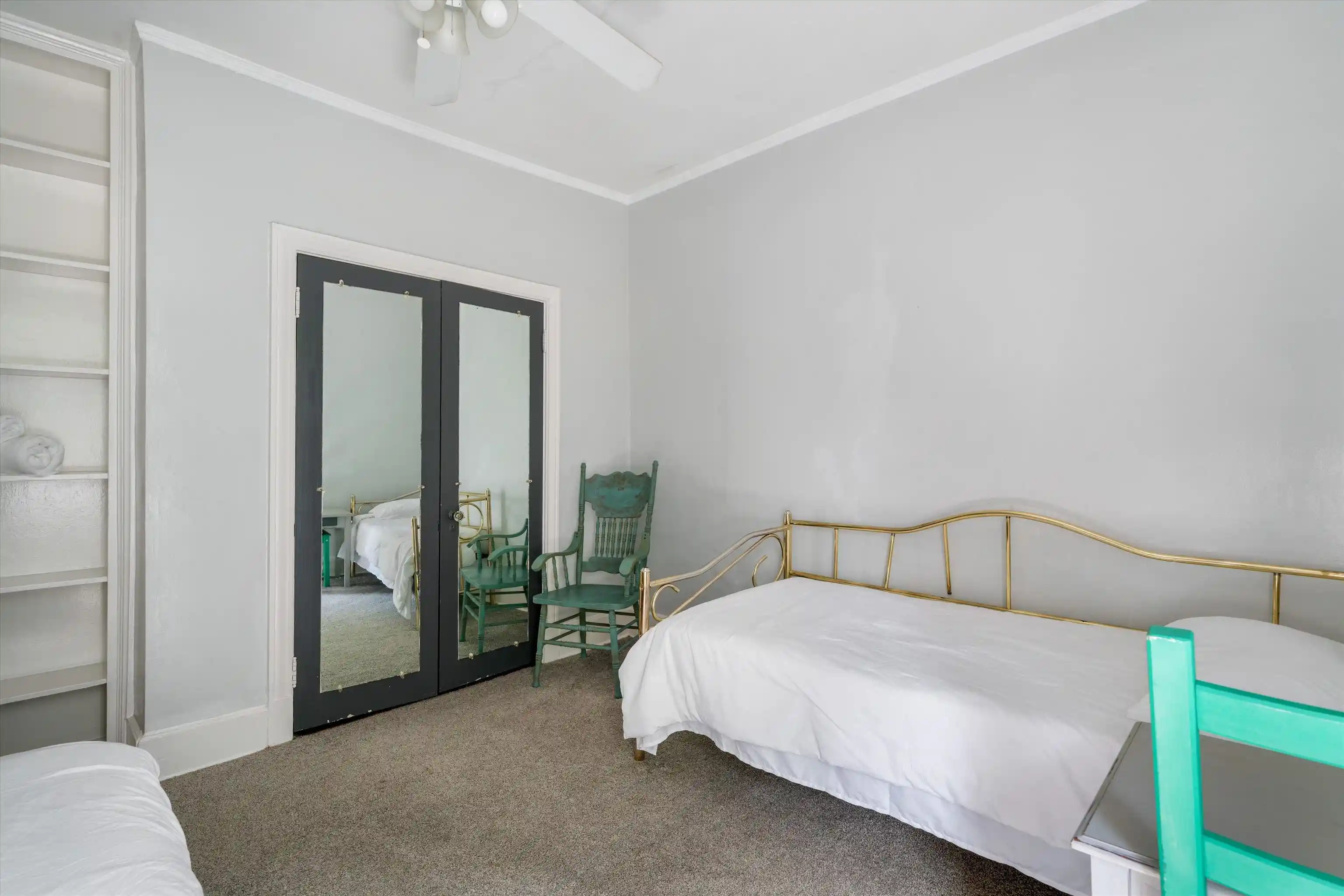 Photo 3 of Single family home for sale at 328 N Mclean Blvd, Memphis, TN 38112 | MLS# 10230289 | Listing updated on 2026-09-11