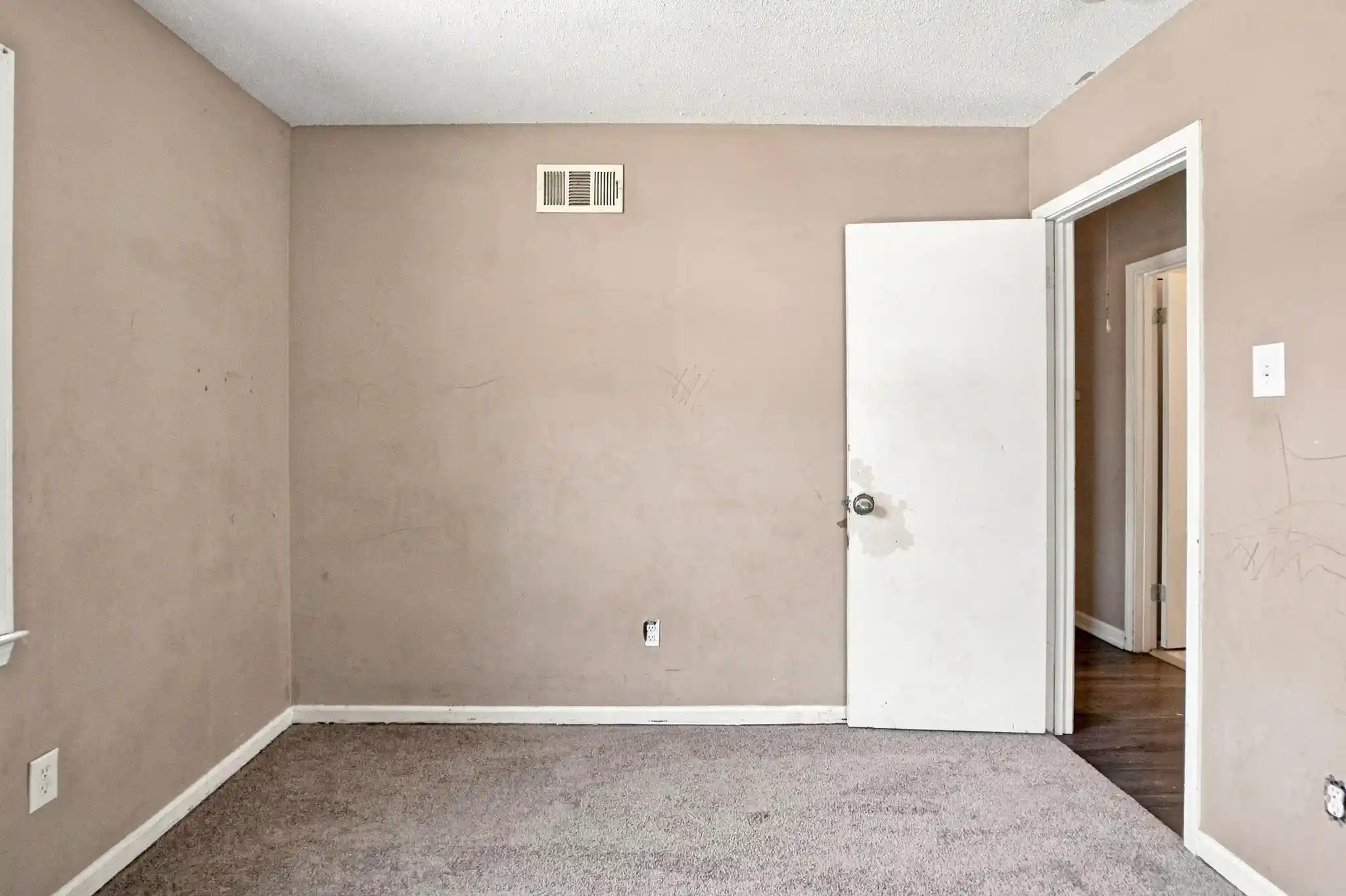 Photo 1 of Single family home for sale at 2755 Dalewood Ave, Memphis, TN 38127 | MLS# 10230294 | Listing updated on 2026-10-29
