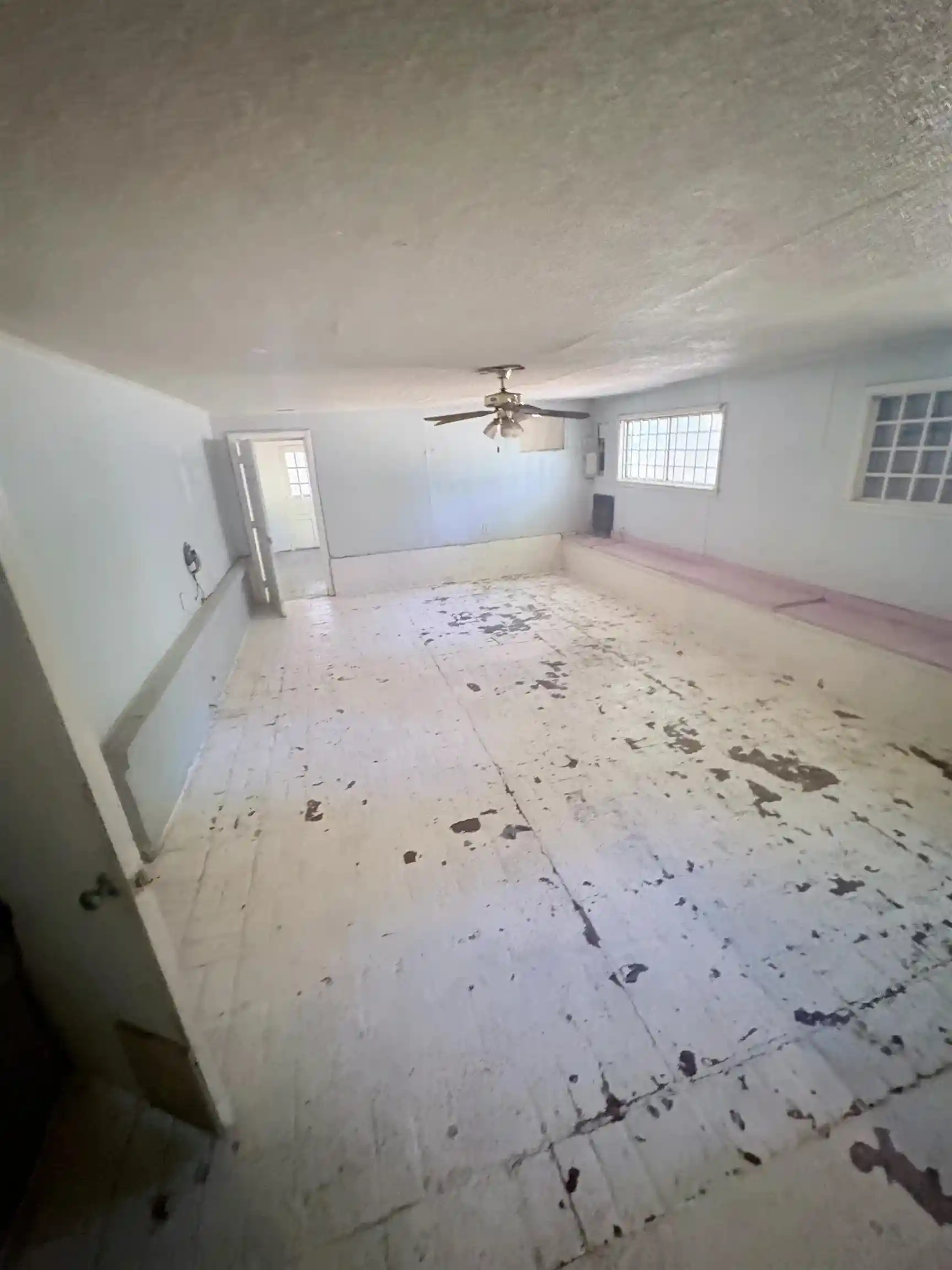 Photo 3 of Single family home for sale at 1188 S Perkins Rd, Memphis, TN 38117 | MLS# 10230298 | Listing updated on 2026-09-14