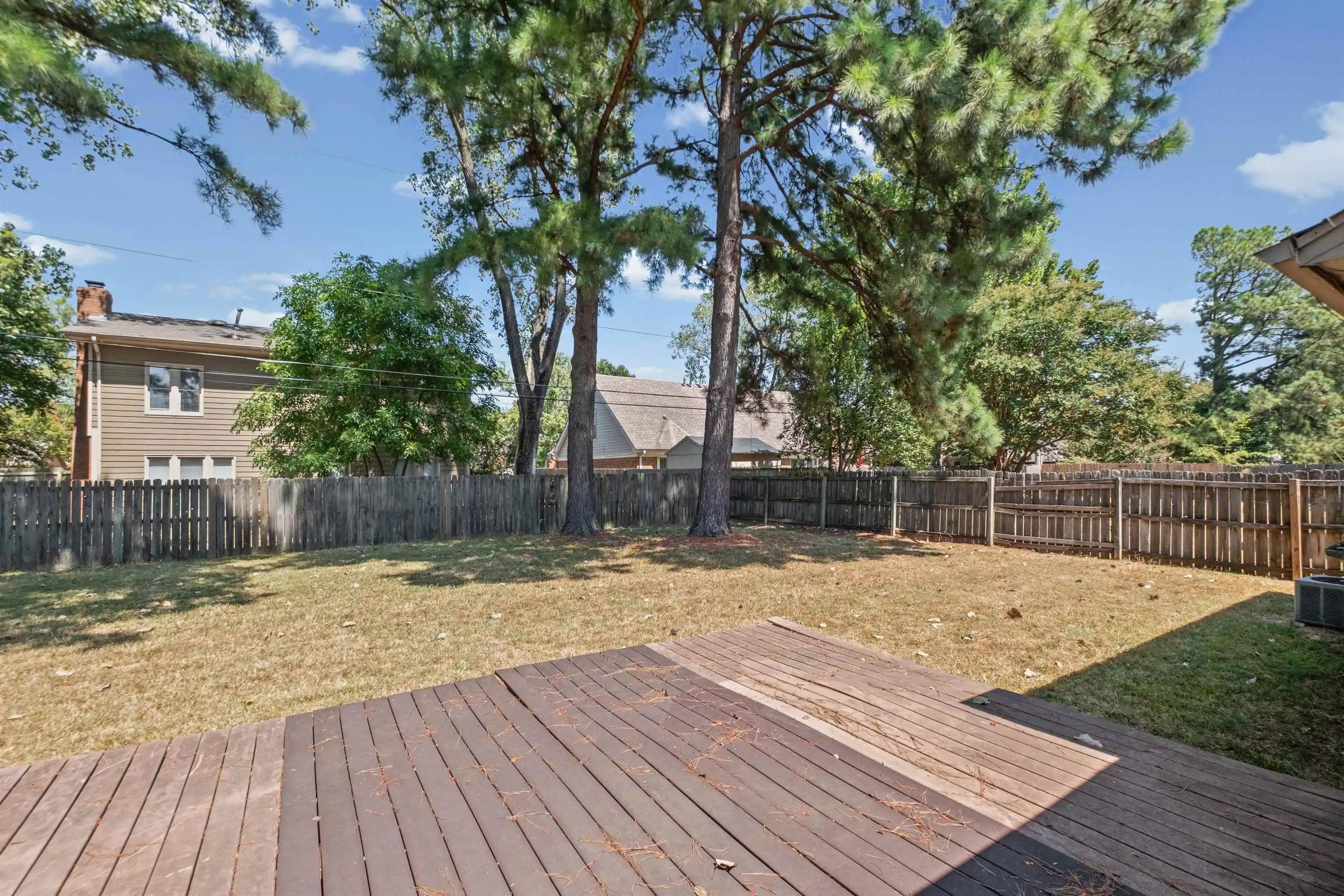 Photo 1 of Sale Pending at 8142 S Creekside Cir, Cordova, TN 38016 | MLS# 10230314 | Listing updated on 2026-10-01