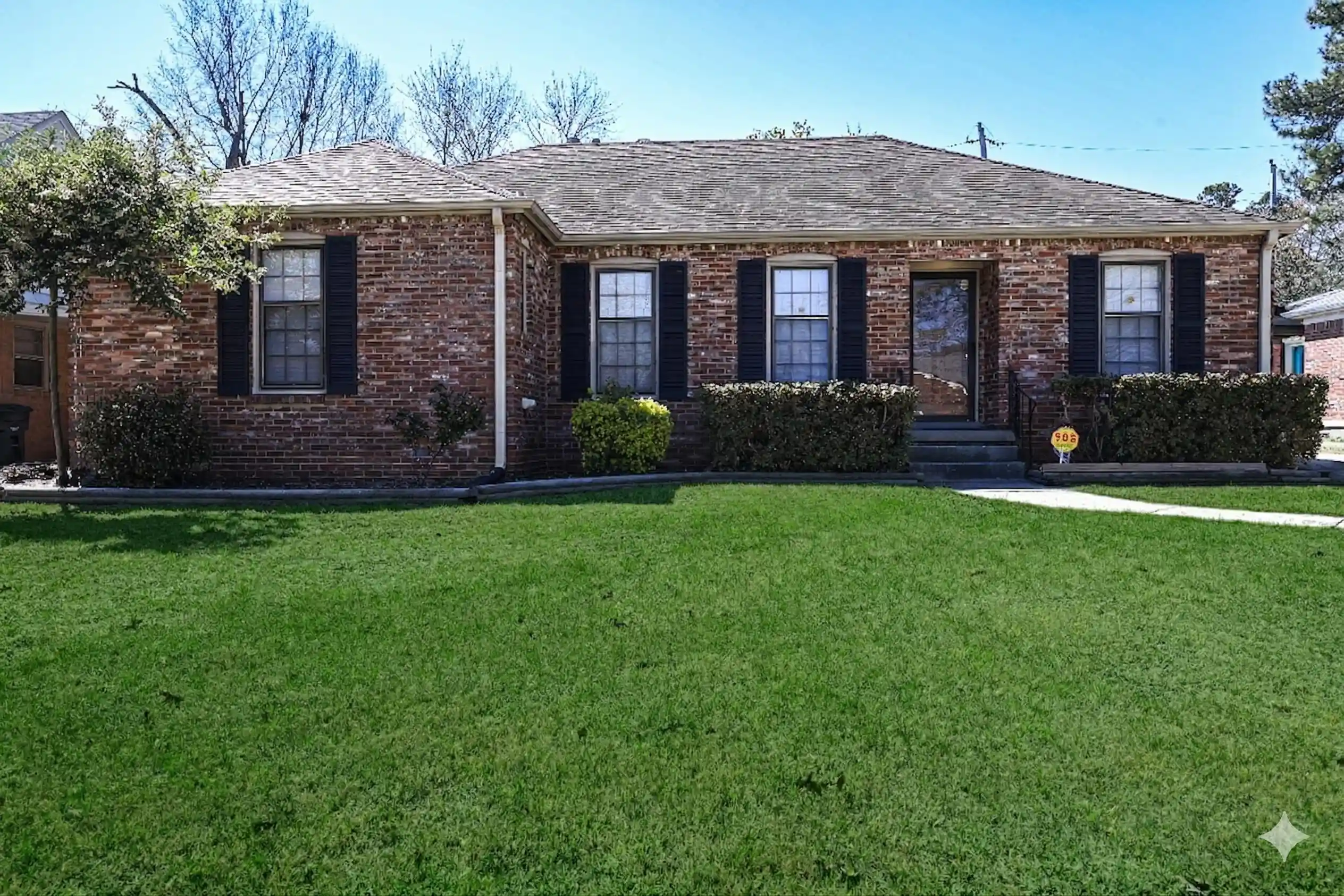 Photo 1 of Single family home for sale at 5585 Milford Rd, Memphis, TN 38120 | MLS# 10230322 | Listing updated on 2026-09-15