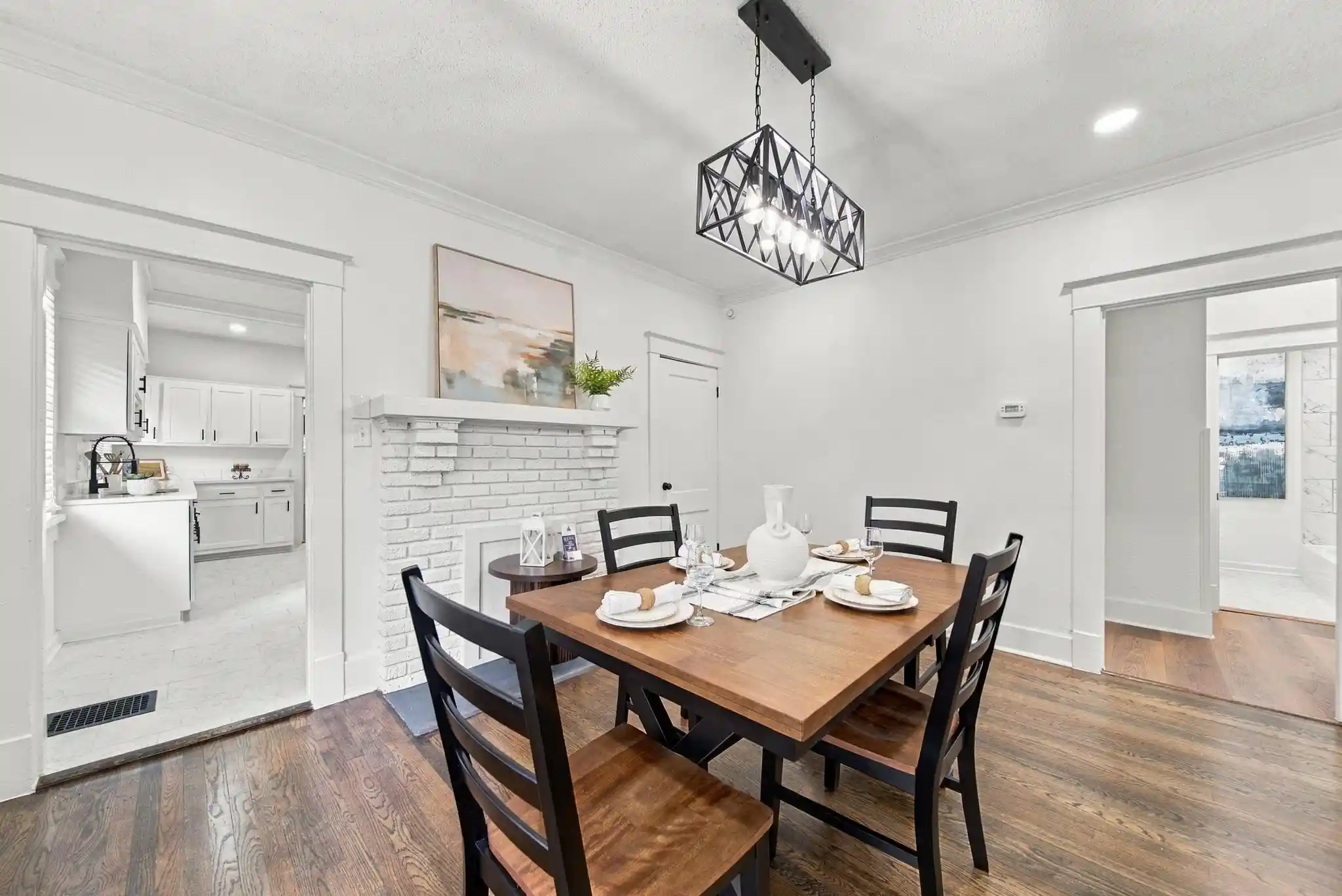 Photo 3 of Single family home for sale at 1598 E Mclemore Ave, Memphis, TN 38106 | MLS# 10230324 | Listing updated on 2026-09-14
