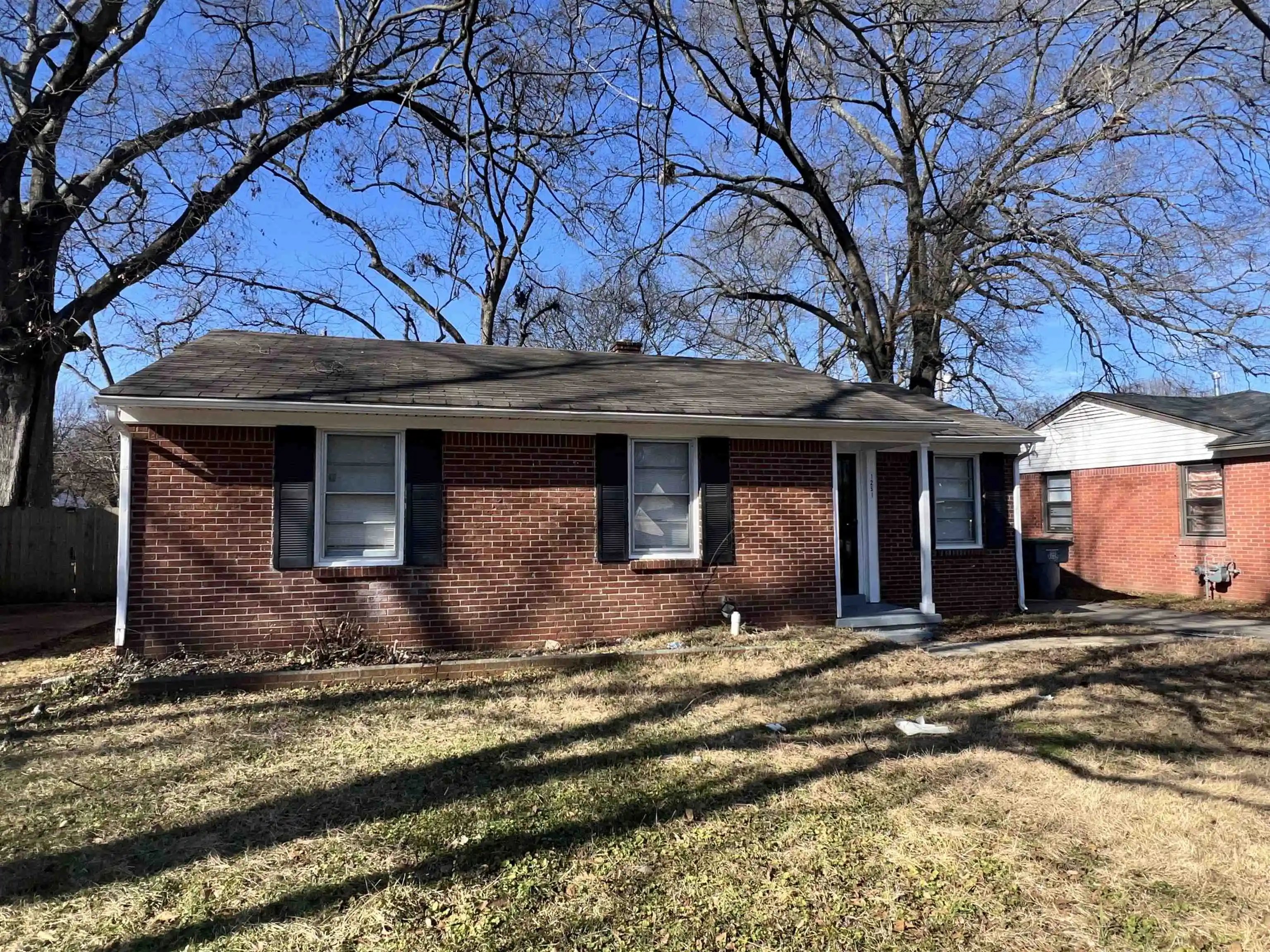 Photo 1 of Single family home for sale at 1251 Holliday St, Memphis, TN 38122 | MLS# 10230325 | Listing updated on 2026-09-12
