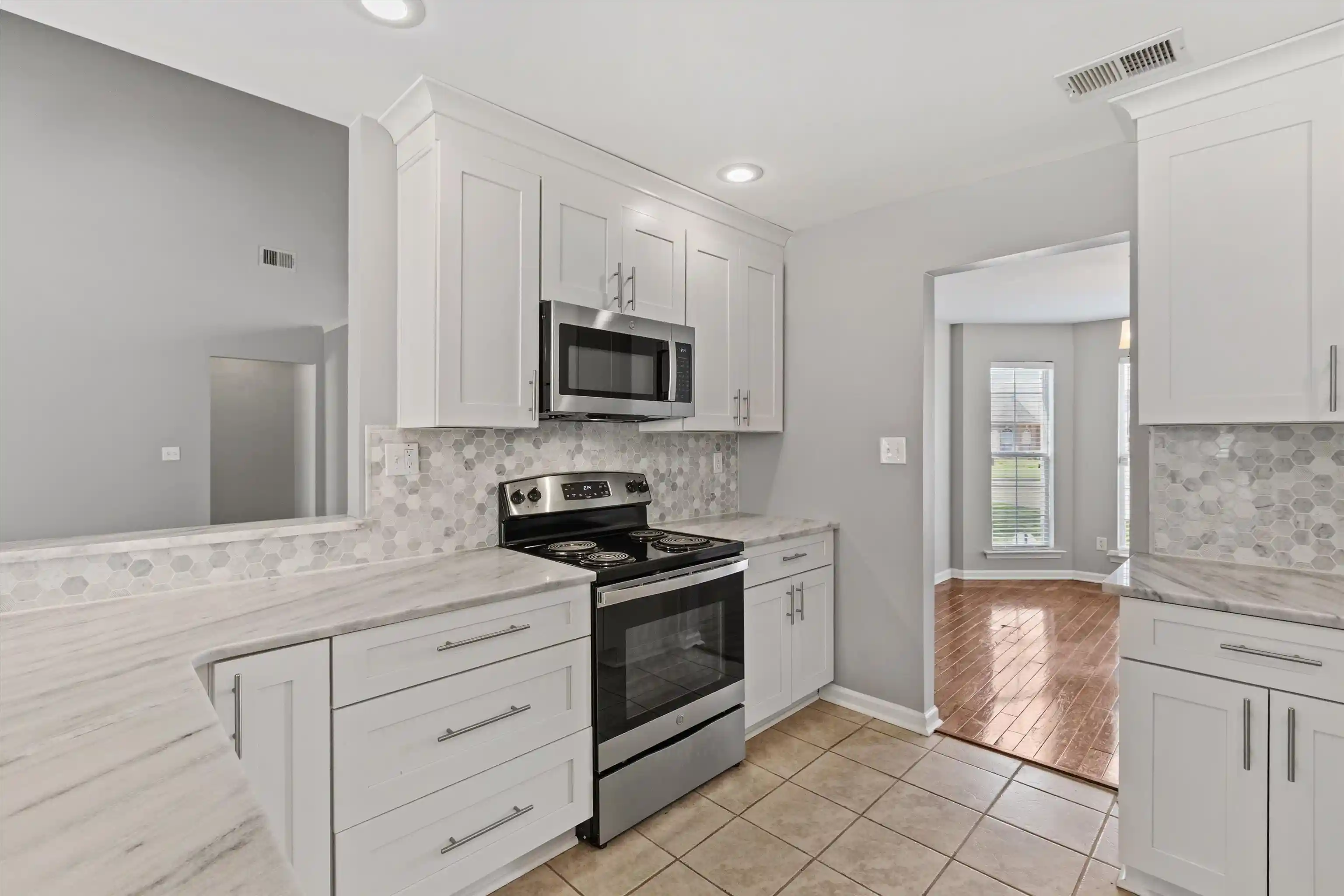 Photo 3 of Single family home for sale at 4908 N Whitfall Cv, Memphis, TN 38125 | MLS# 10230330 | Listing updated on 2026-09-15