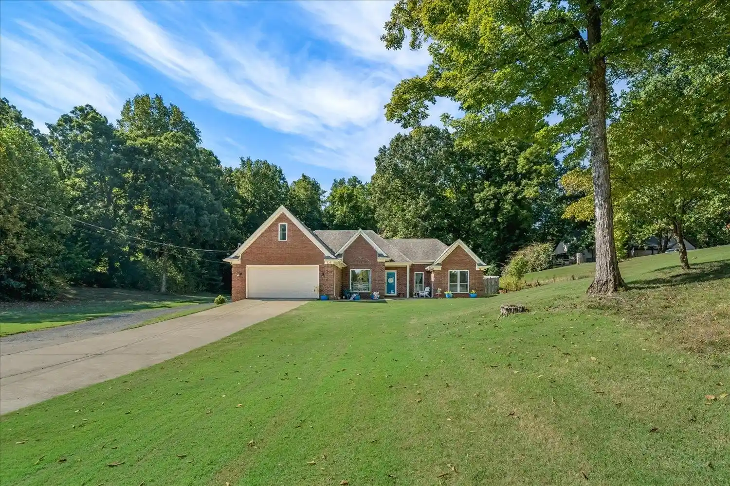 Photo 1 of Single family home for sale at 825 J E Blaydes Pky, Atoka, TN 38004 | MLS# 10230334 | Listing updated on 2026-09-21
