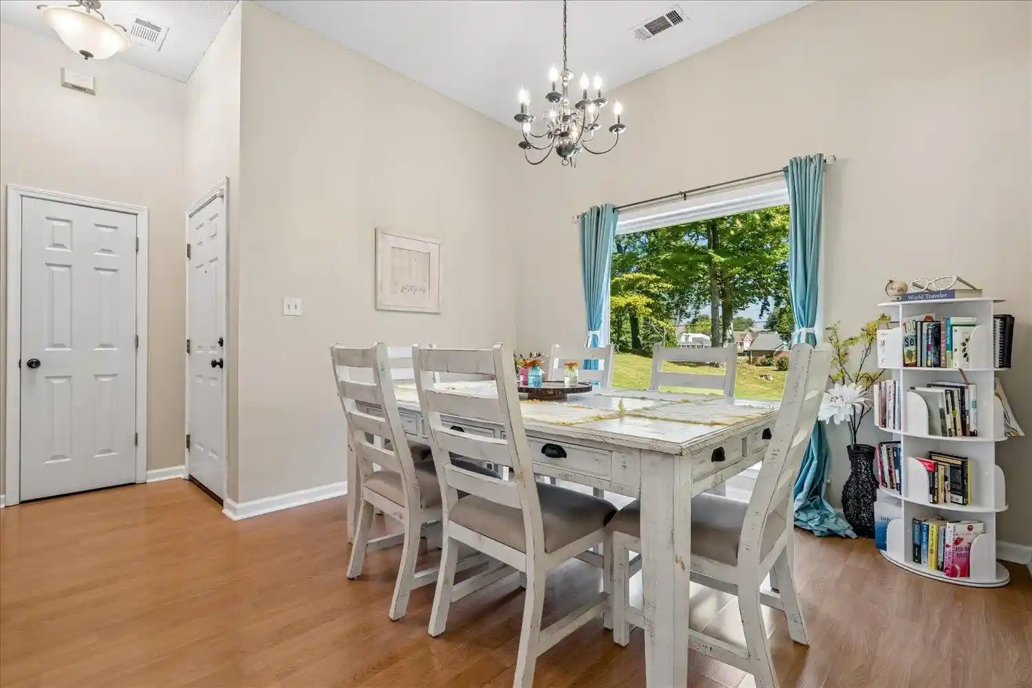 Photo 2 of Single family home for sale at 825 J E Blaydes Pky, Atoka, TN 38004 | MLS# 10230334 | Listing updated on 2026-09-21