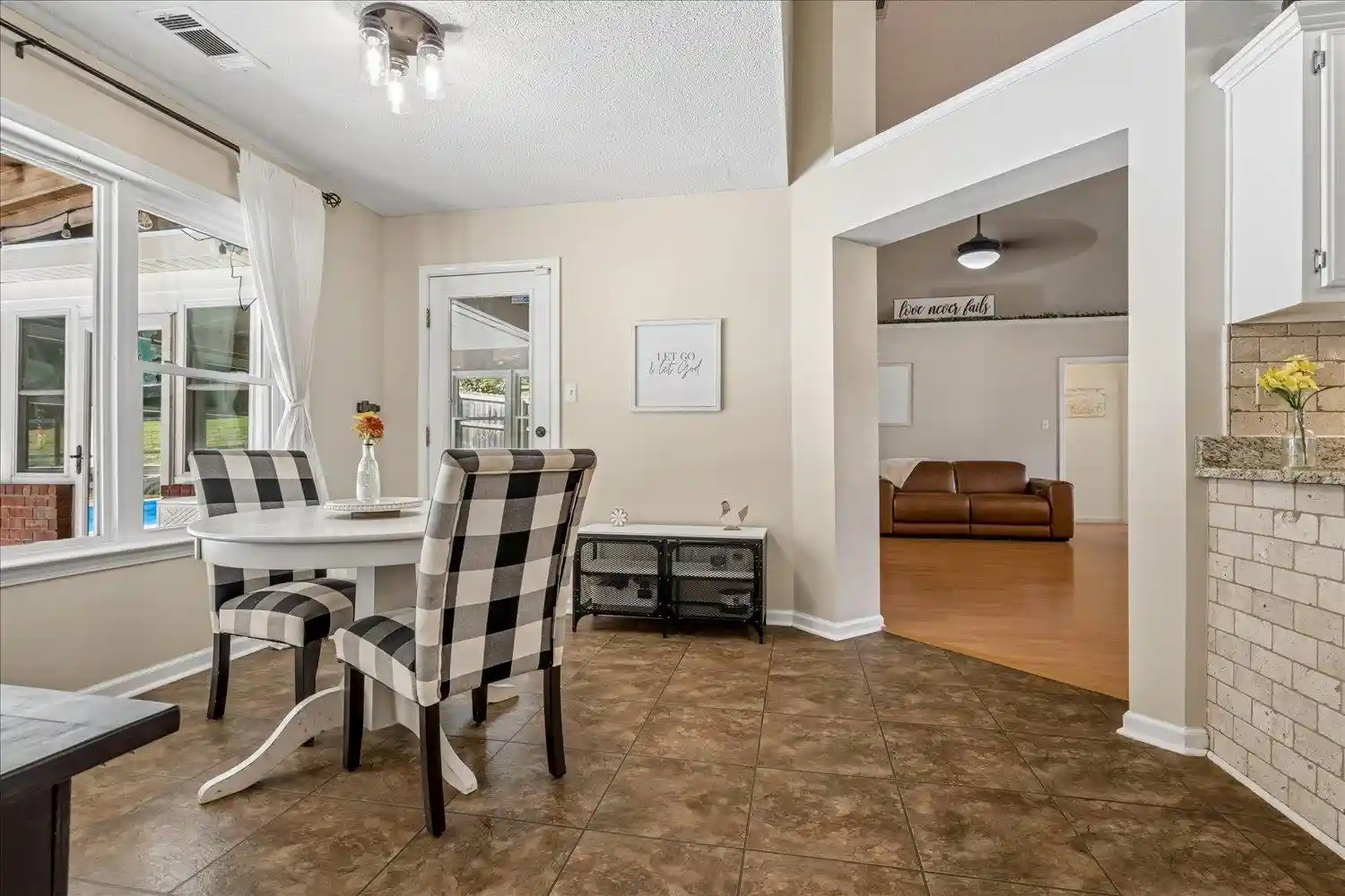 Photo 3 of Single family home for sale at 825 J E Blaydes Pky, Atoka, TN 38004 | MLS# 10230334 | Listing updated on 2026-09-21