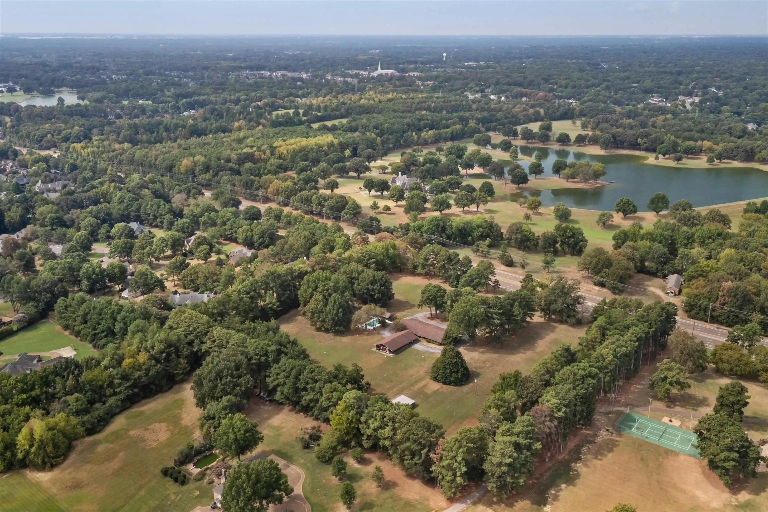 Photo 3 of Single family home for sale at 2566 S Houston Levee Rd, Germantown, TN 38139 | MLS# 10230338 | Listing updated on 2026-09-17