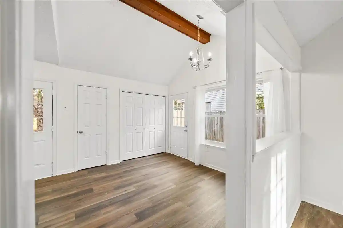 Photo 2 of Single family home for sale at 7109 Tagen Dr, Memphis, TN 38133 | MLS# 10230340 | Listing updated on 2026-09-14